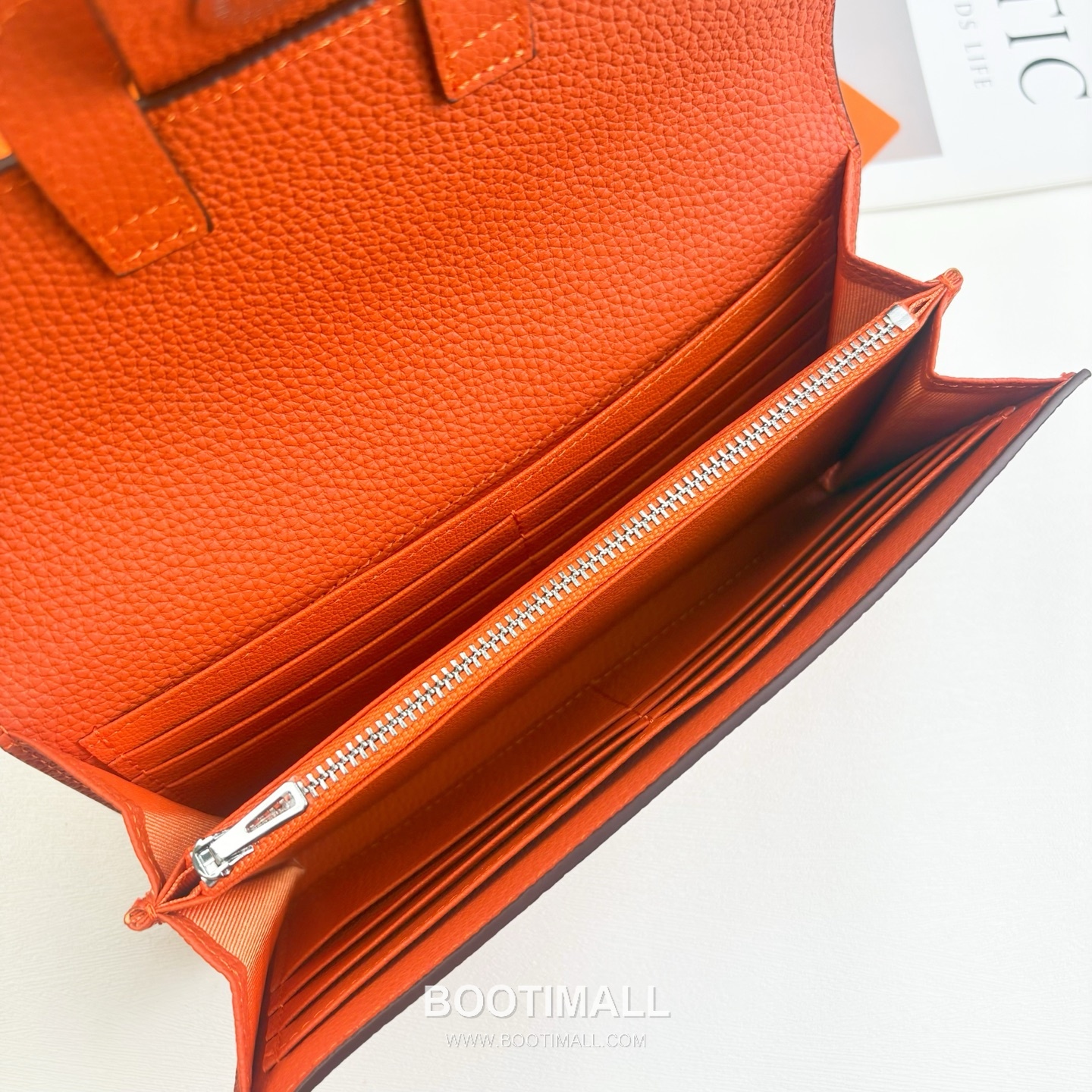 Hermès Long To Calfskin Wallet with Zip Coin Pocket Multi Compartment Detail 에르메스 롱 투 카프스킨 지퍼 코인포켓 멀티 컴파트먼트 장지갑 0688 20.5cm 6