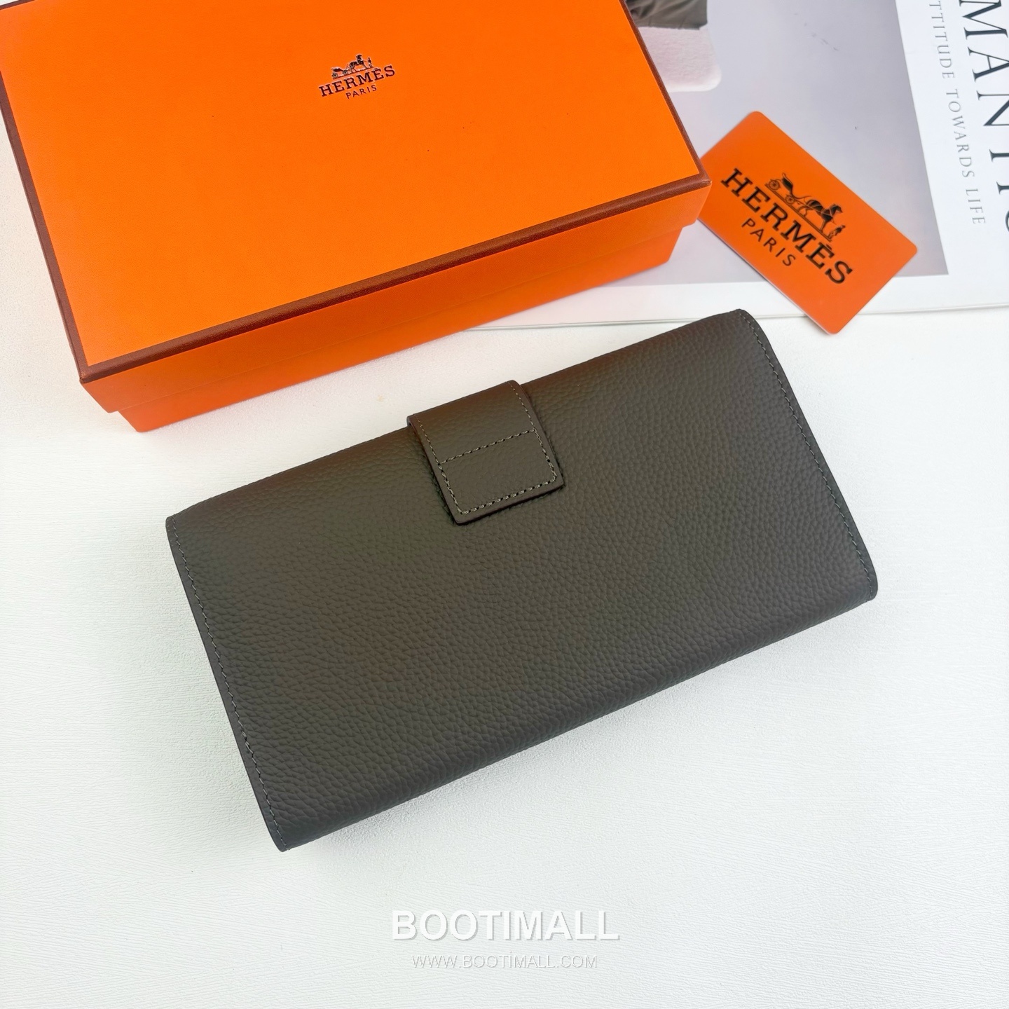 Hermès Long To Calfskin Wallet with Zip Coin Pocket Multi Compartment Detail 에르메스 롱 투 카프스킨 지퍼 코인포켓 멀티 컴파트먼트 장지갑 0688 20.5cm 2