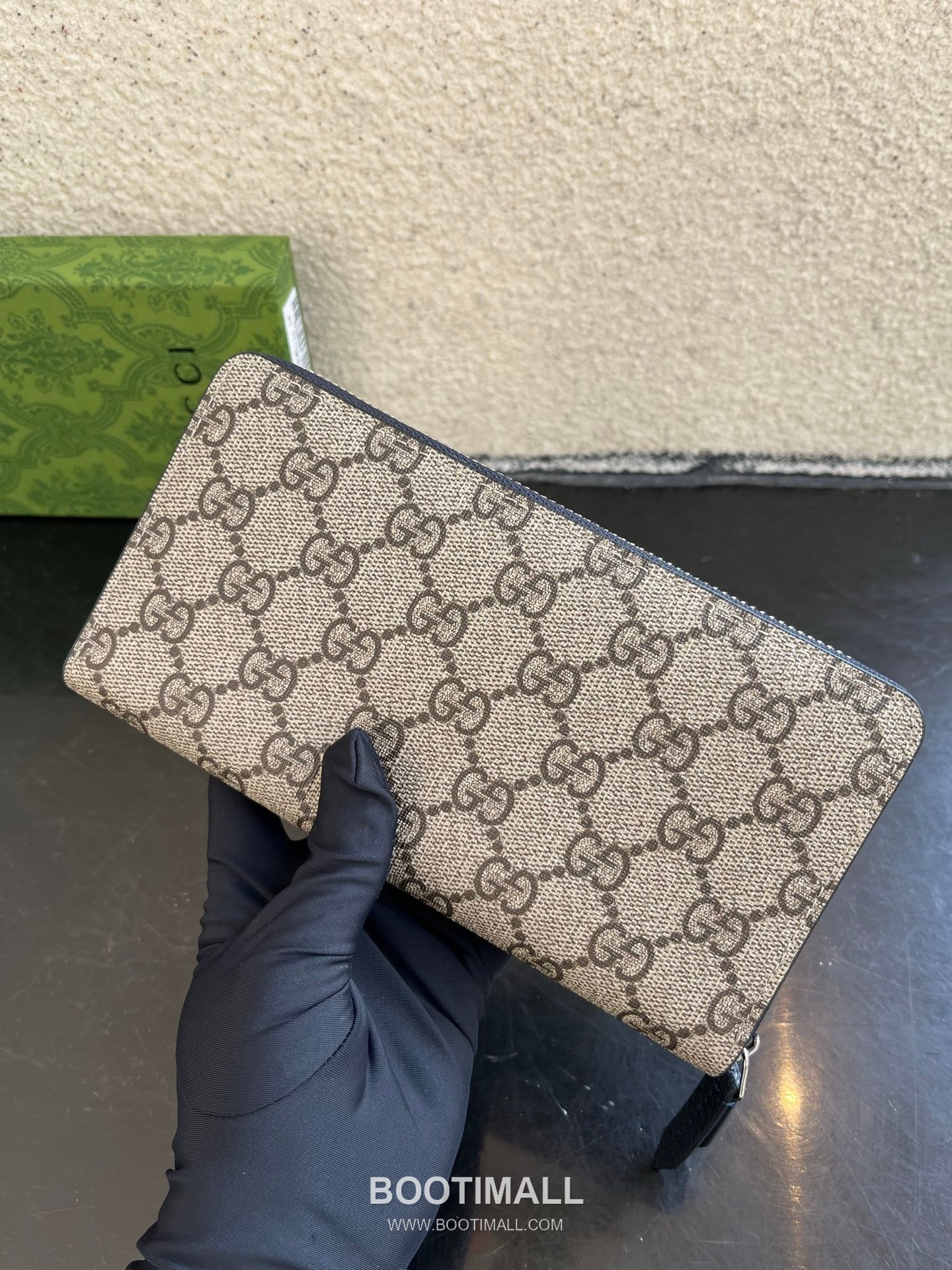 Gucci GG Supreme PVC Wallet with Double G Logo Leather Trim Detail 구찌 GG 수프림 PVC 더블 G 로고 레더 트림 장지갑 856562 19cm 7