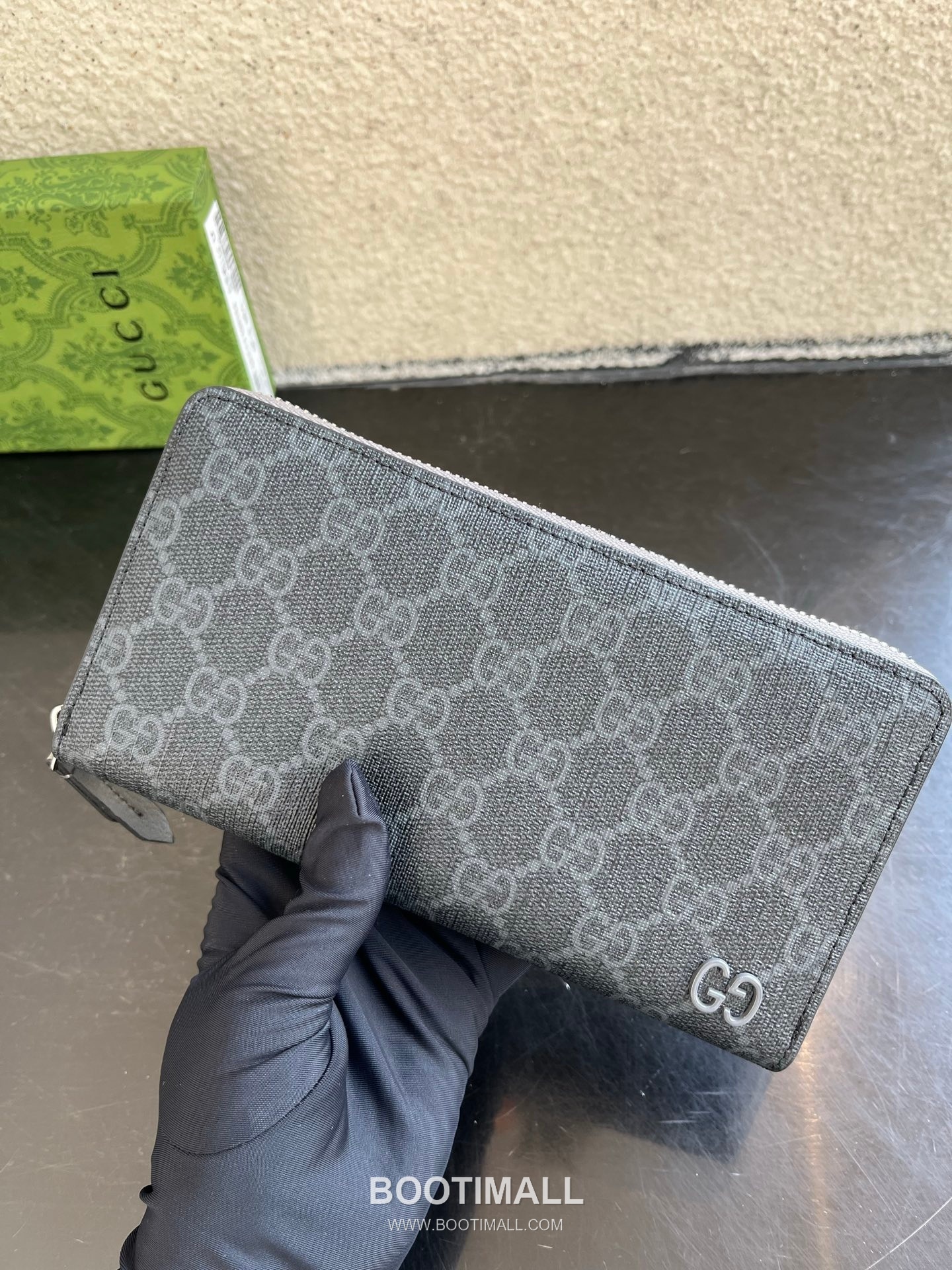 Gucci GG Supreme PVC Wallet with Double G Logo Leather Trim Detail 구찌 GG 수프림 PVC 더블 G 로고 레더 트림 장지갑 856562 19cm 4