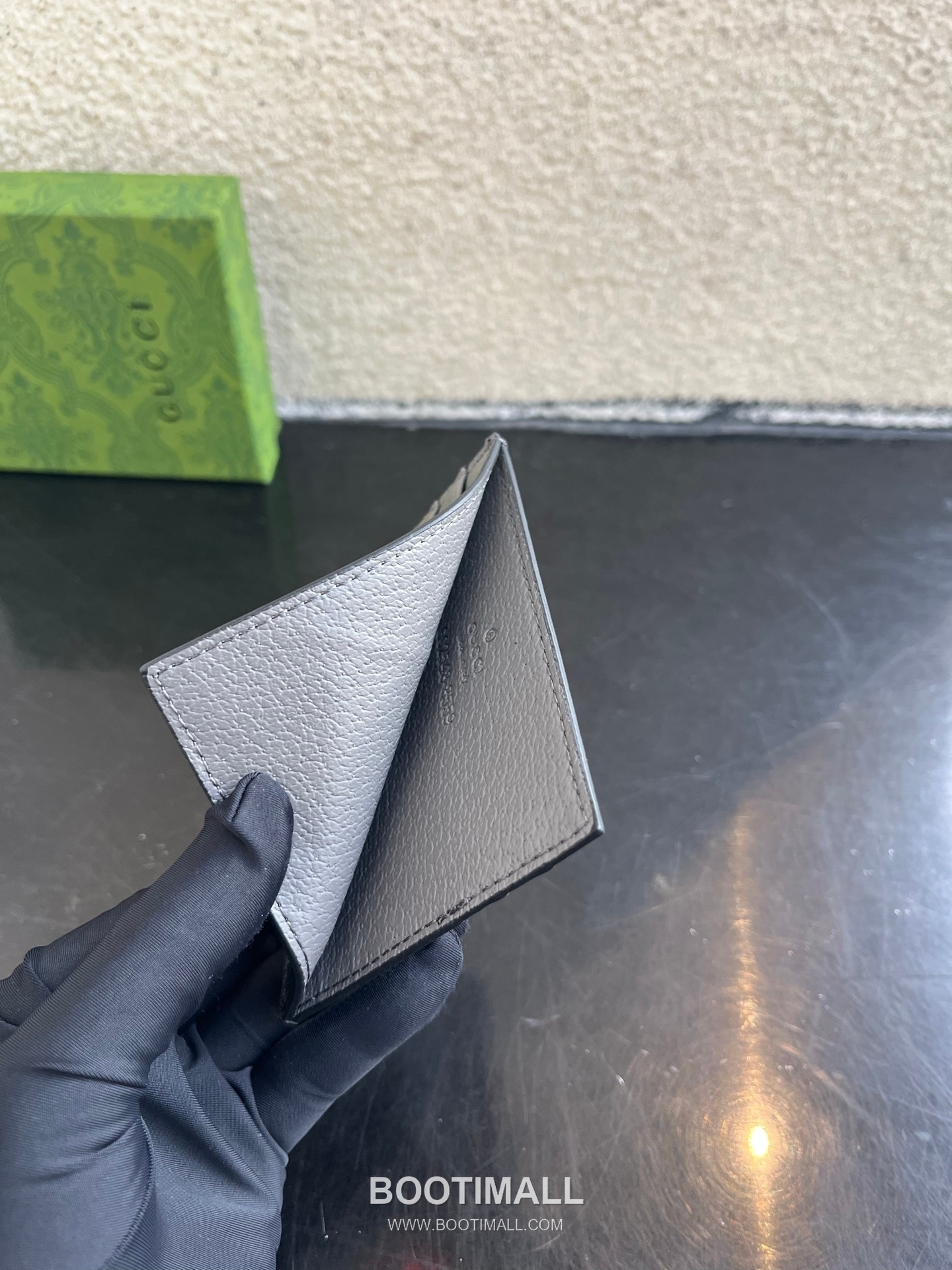 Gucci GG Supreme PVC Card Holder with Contrast Leather Interior Detail 구찌 GG 수프림 PVC 콘트라스트 레더 인테리어 카드홀더 795230 10cm 6