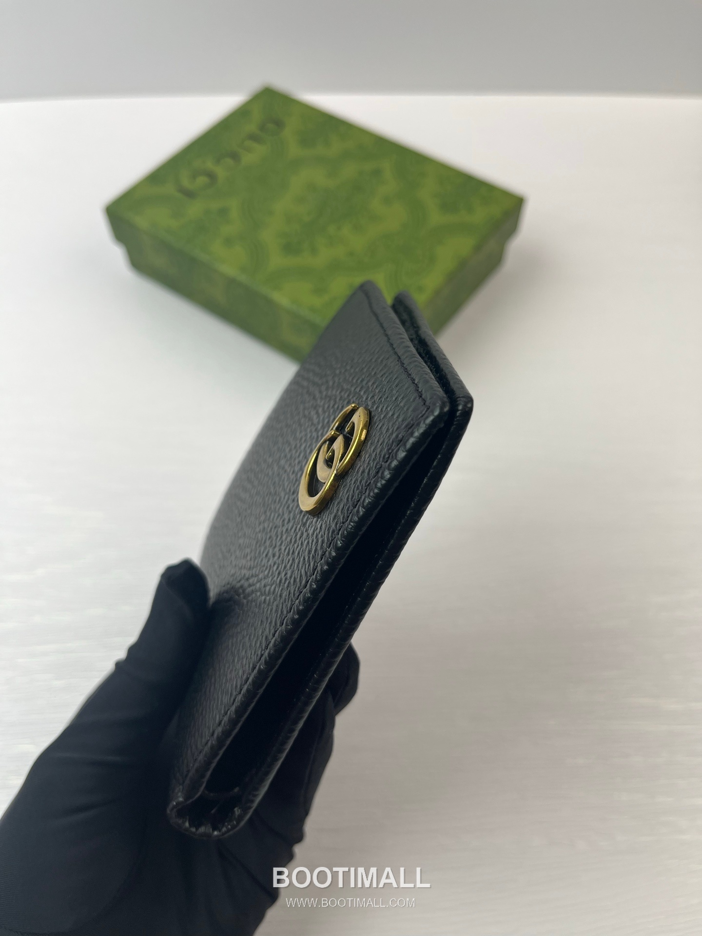 Gucci GG Calfskin Leather Bi-Fold Wallet with Logo Detail 구찌 GG 카프스킨 레더 바이폴드 반지갑 508565 11cm 5