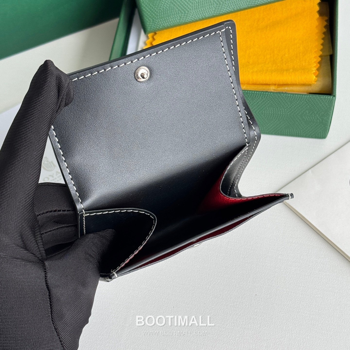 Goyard Marigny Goyardine Canvas Calfskin Coin Wallet with Snap Closure 고야드 마리니 고야르딘 캔버스 카프스킨 코인 지갑 스냅클로저 3312 10cm 8