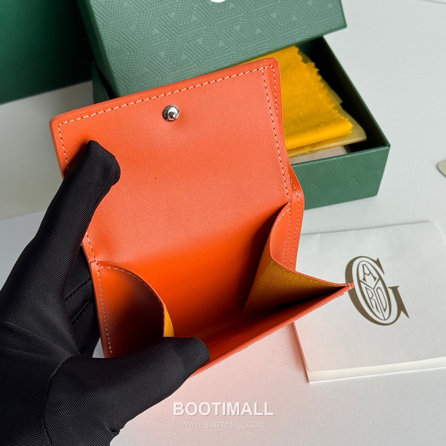 Goyard Marigny Goyardine Canvas Calfskin Coin Wallet with Snap Closure 고야드 마리니 고야르딘 캔버스 카프스킨 코인 지갑 스냅클로저 3312 10cm 8