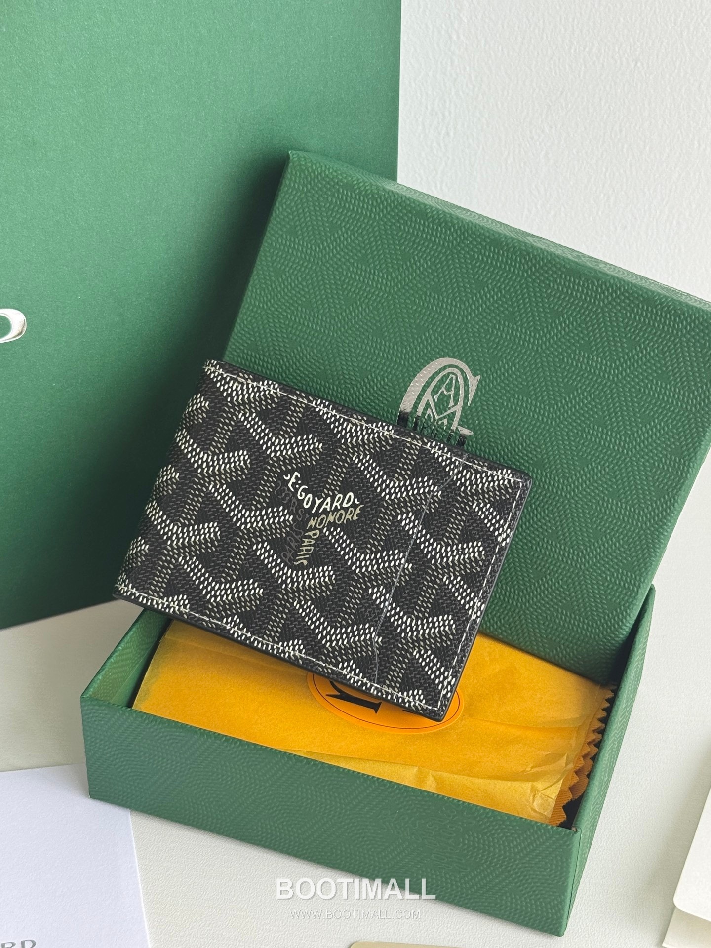 Goyard Insert Victoire Goyardine Canvas Vauzelles Calfskin Card Holder with Slim Insert Design 고야드 인서트 빅투아르 고야르딘 캔버스 보젤 카프스킨 카드홀더 슬림 인서트 3311 10cm 2