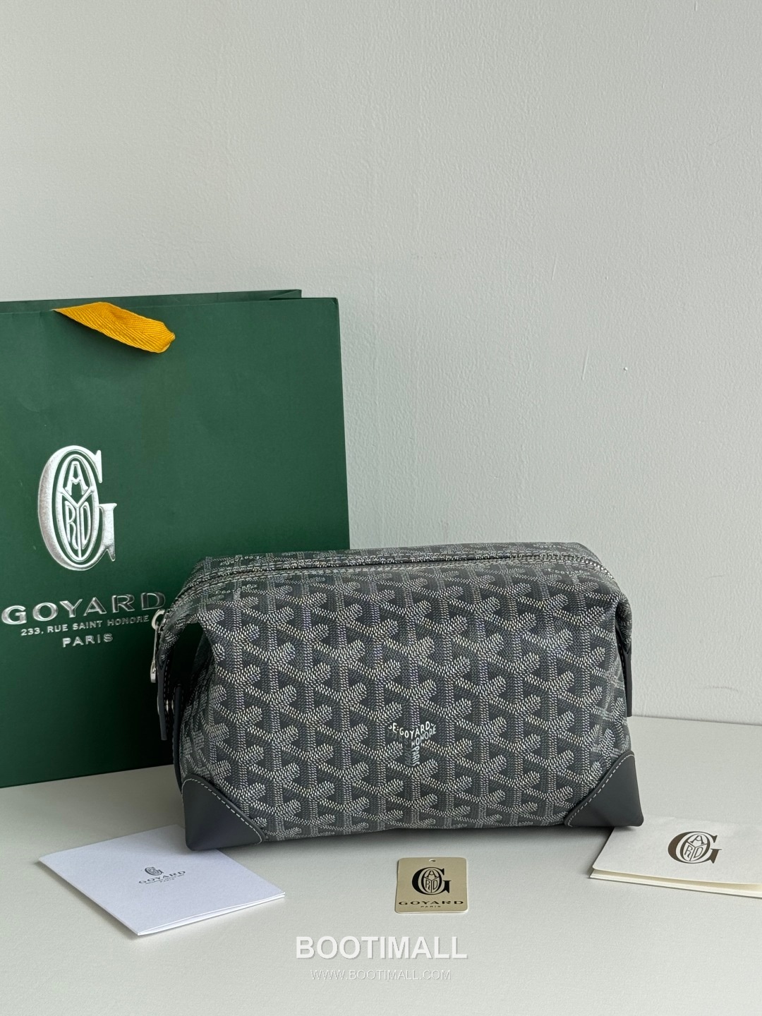 Goyard Boeing Goyardine Canvas Toiletry Pouch with Snap Closure 고야드 보잉 고야르딘 캔버스 토일레트리 파우치 스냅클로저 020216 24cm 1