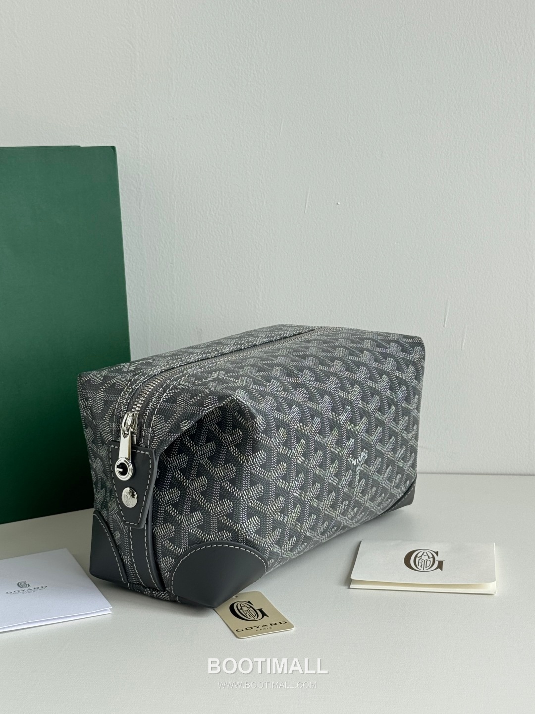 Goyard Boeing Goyardine Canvas Toiletry Pouch with Snap Closure 고야드 보잉 고야르딘 캔버스 토일레트리 파우치 스냅클로저 020216 24cm 3