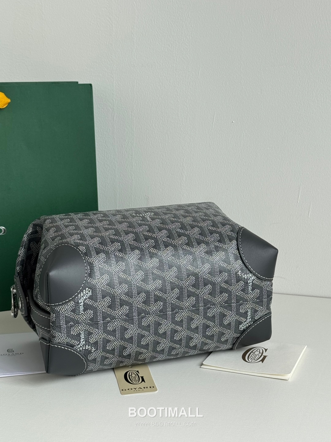 Goyard Boeing Goyardine Canvas Toiletry Pouch with Snap Closure 고야드 보잉 고야르딘 캔버스 토일레트리 파우치 스냅클로저 020216 24cm 4