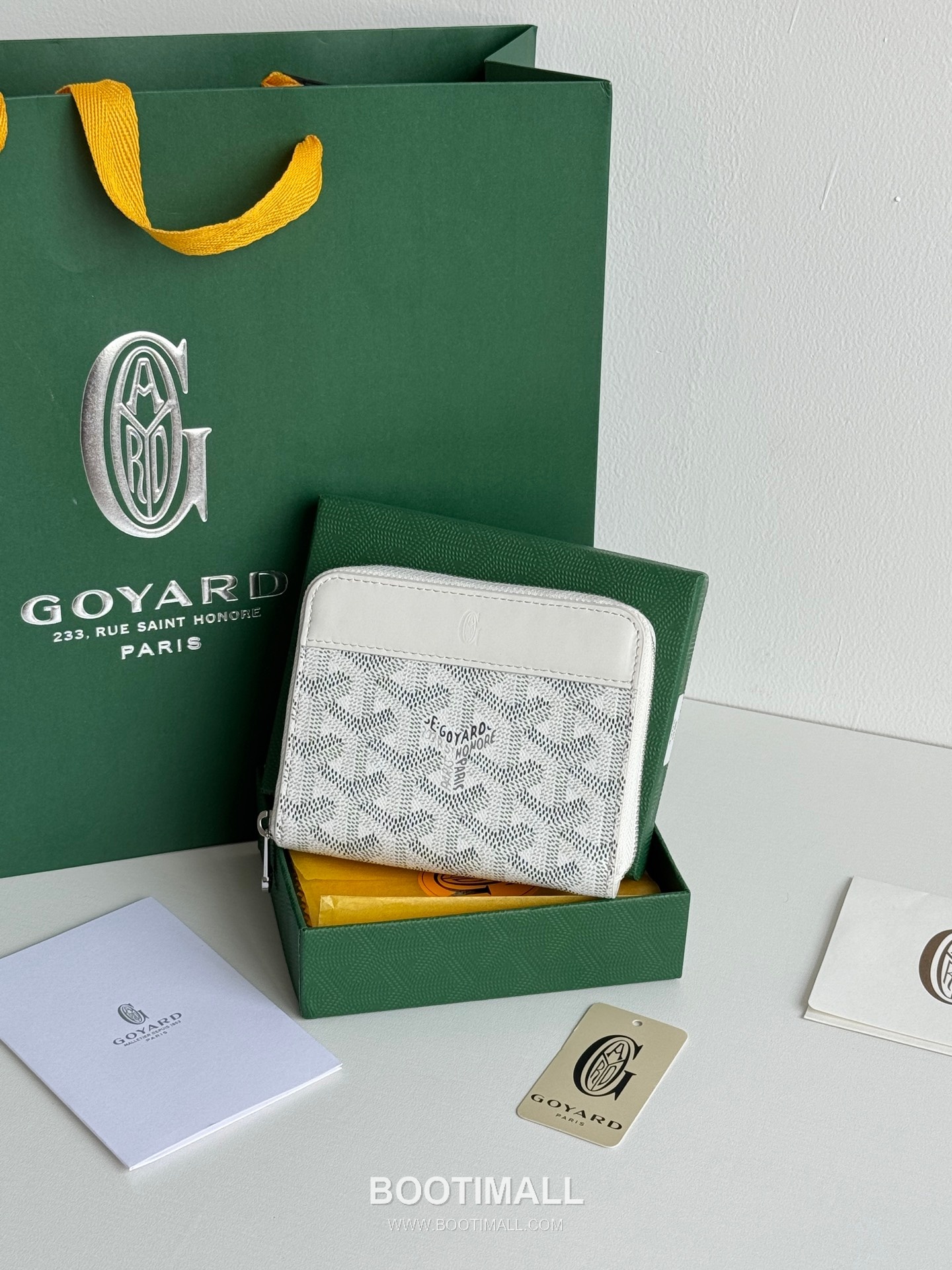 Goyard Matignon Mini Goyardine Canvas Zip Coin Wallet with Card Slots 고야드 마티뇽 미니 고야르딘 캔버스 집 코인 지갑 카드슬롯 3305 11.5cm 1