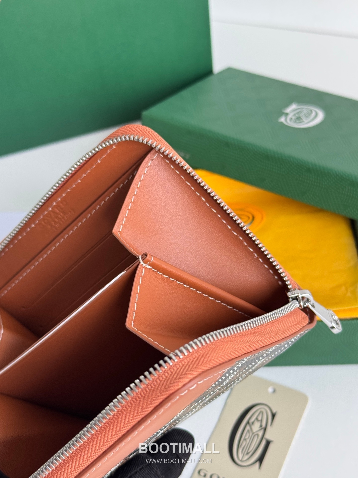 Goyard Matignon Mini Goyardine Canvas Zip Coin Wallet with Card Slots 고야드 마티뇽 미니 고야르딘 캔버스 집 코인 지갑 카드슬롯 3305 11.5cm 9