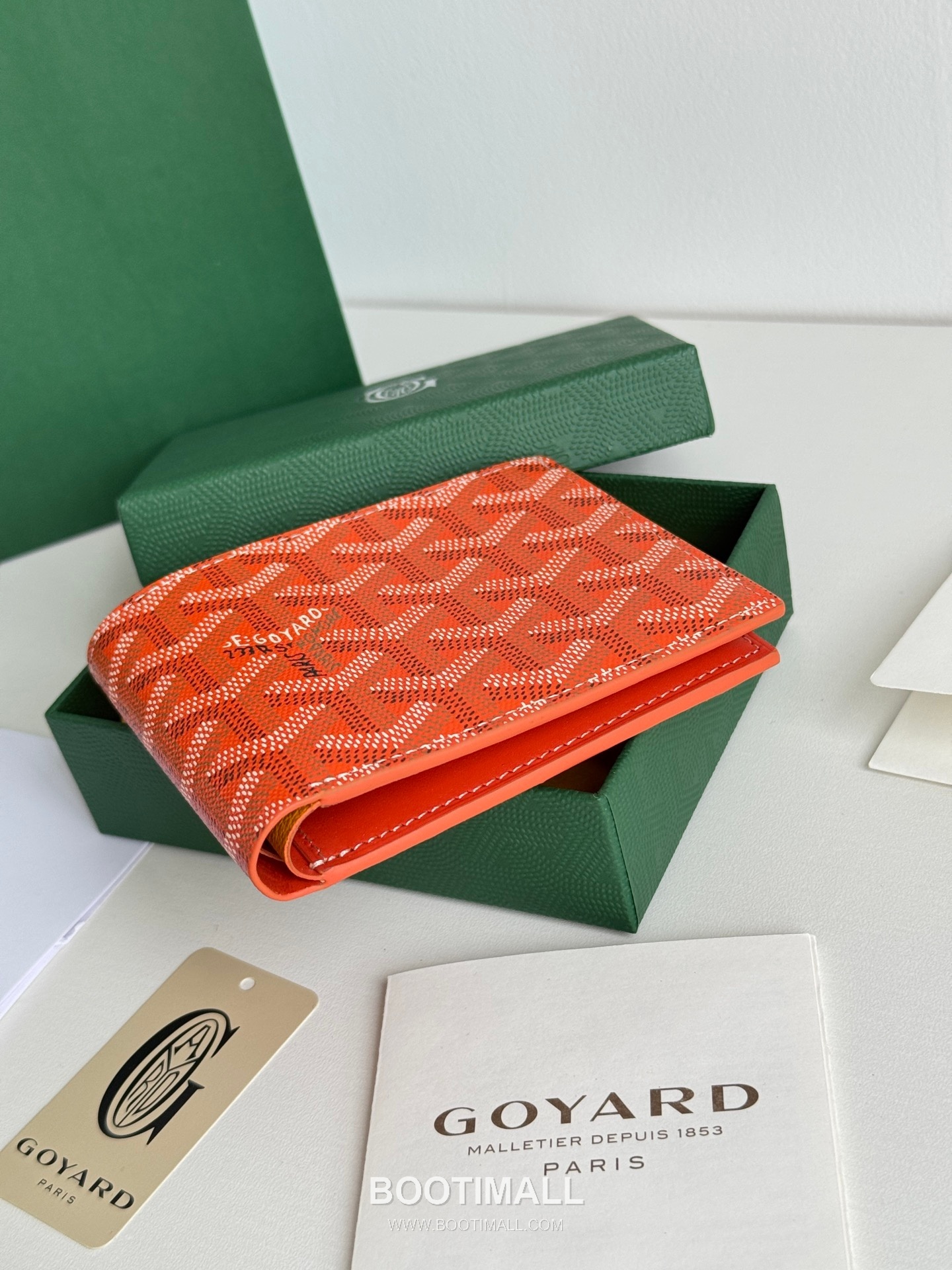 Goyard Goyardine Canvas Bi-Fold Wallet with 8 Card Slots 고야드 고야르딘 캔버스 바이폴드 카드지갑 3303 11cm 5
