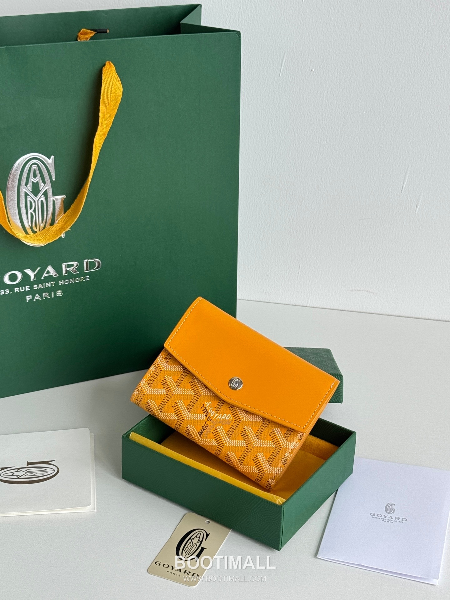 Goyard Saint-Gabriel Goyardine Canvas Trifold Wallet with Flap Closure 고야드 생가브리엘 고야르딘 캔버스 트리폴드 지갑 플랩클로저 3319 12cm 1