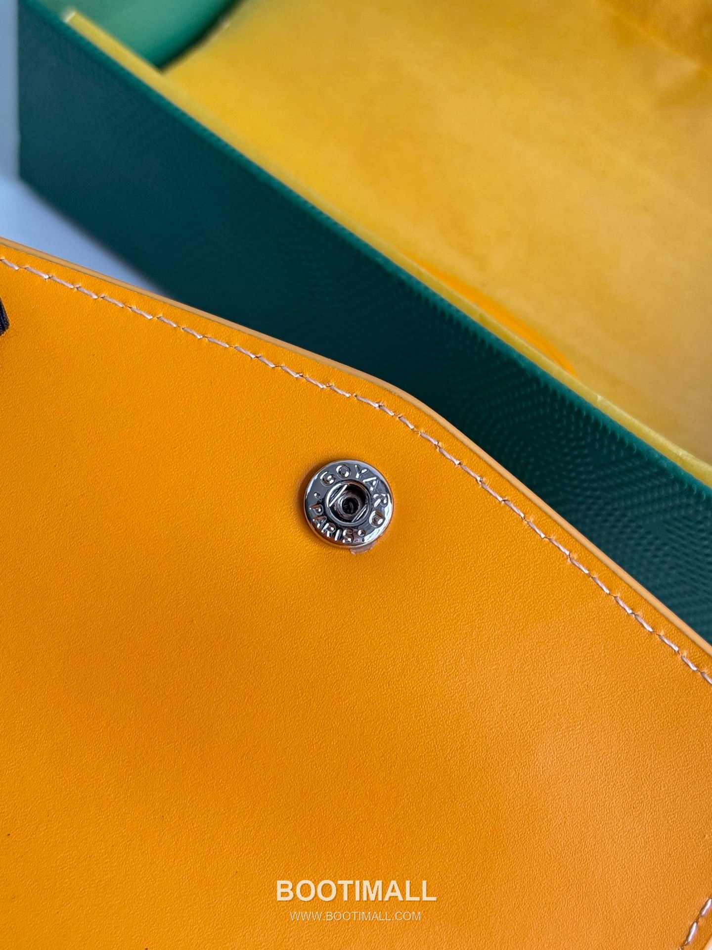 Goyard Saint-Gabriel Goyardine Canvas Trifold Wallet with Flap Closure 고야드 생가브리엘 고야르딘 캔버스 트리폴드 지갑 플랩클로저 3319 12cm 11