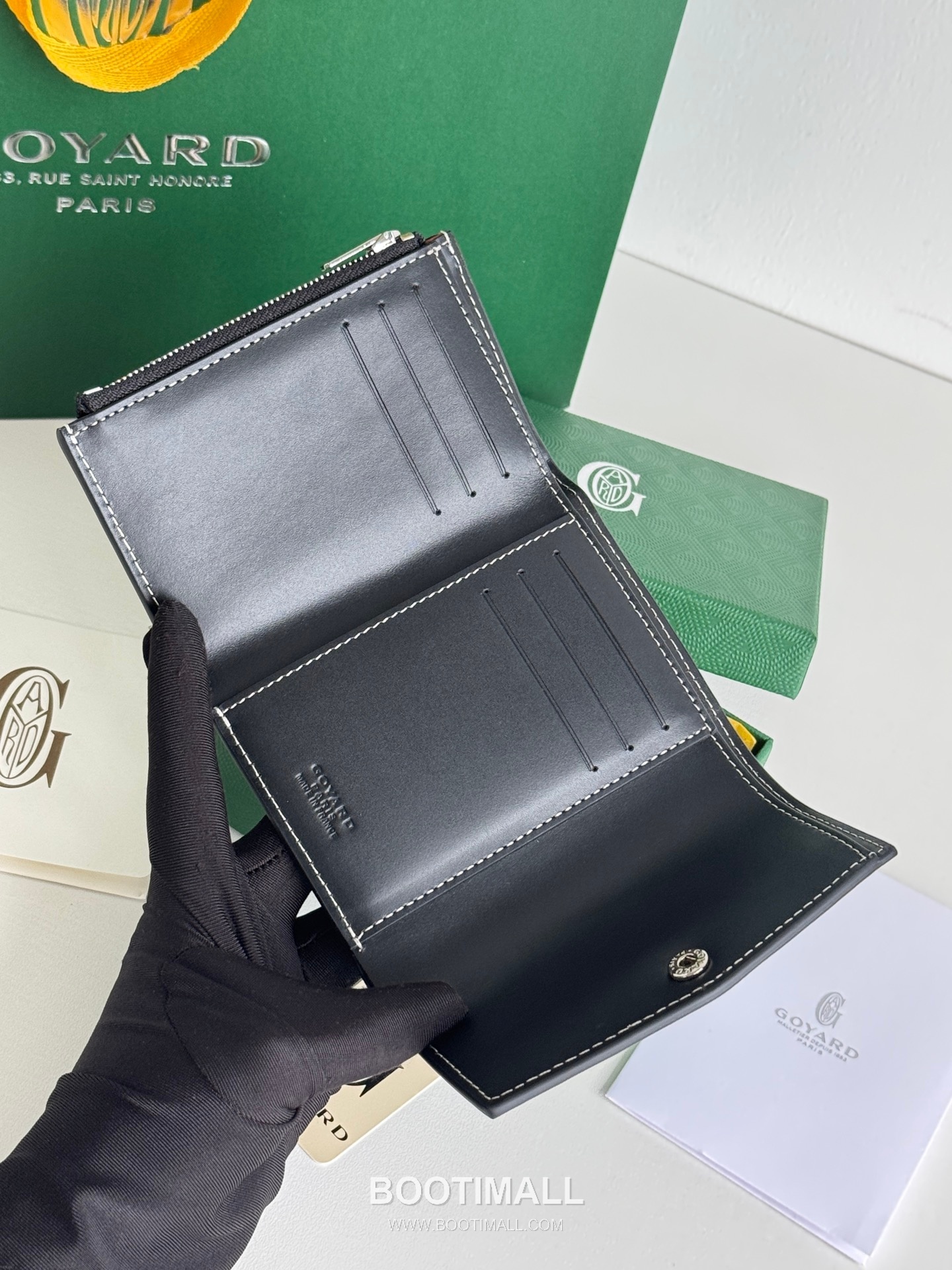 Goyard Saint-Gabriel Goyardine Canvas Trifold Wallet with Flap Closure 고야드 생가브리엘 고야르딘 캔버스 트리폴드 지갑 플랩클로저 3319 12cm 8