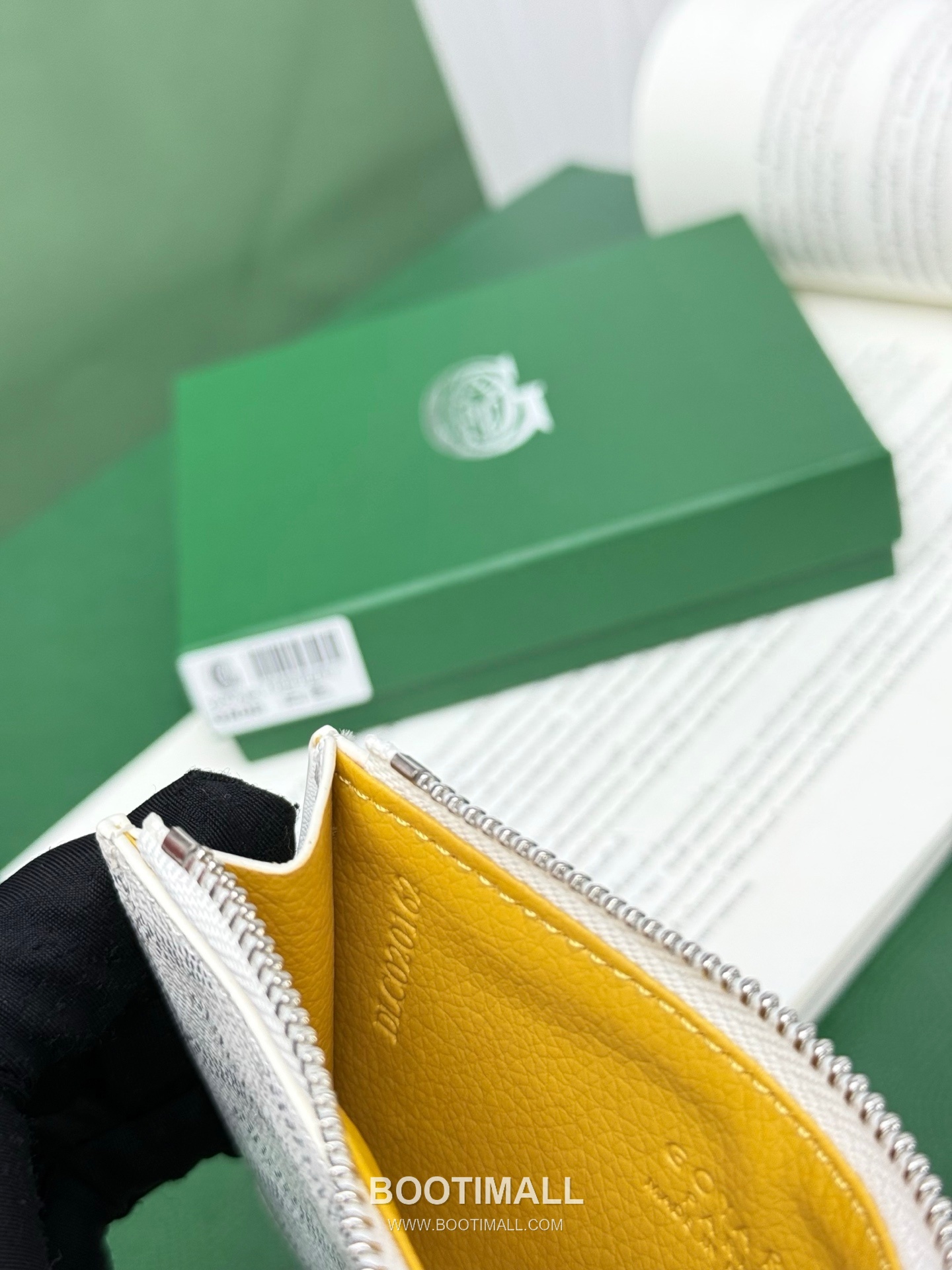 Goyard Bourbon Goyardine Canvas Calfskin Zip Card Holder with Logo Pattern 고야드 버번 고야르딘 캔버스 카프스킨 집 카드지갑 로고패턴 G808 12.5cm 9