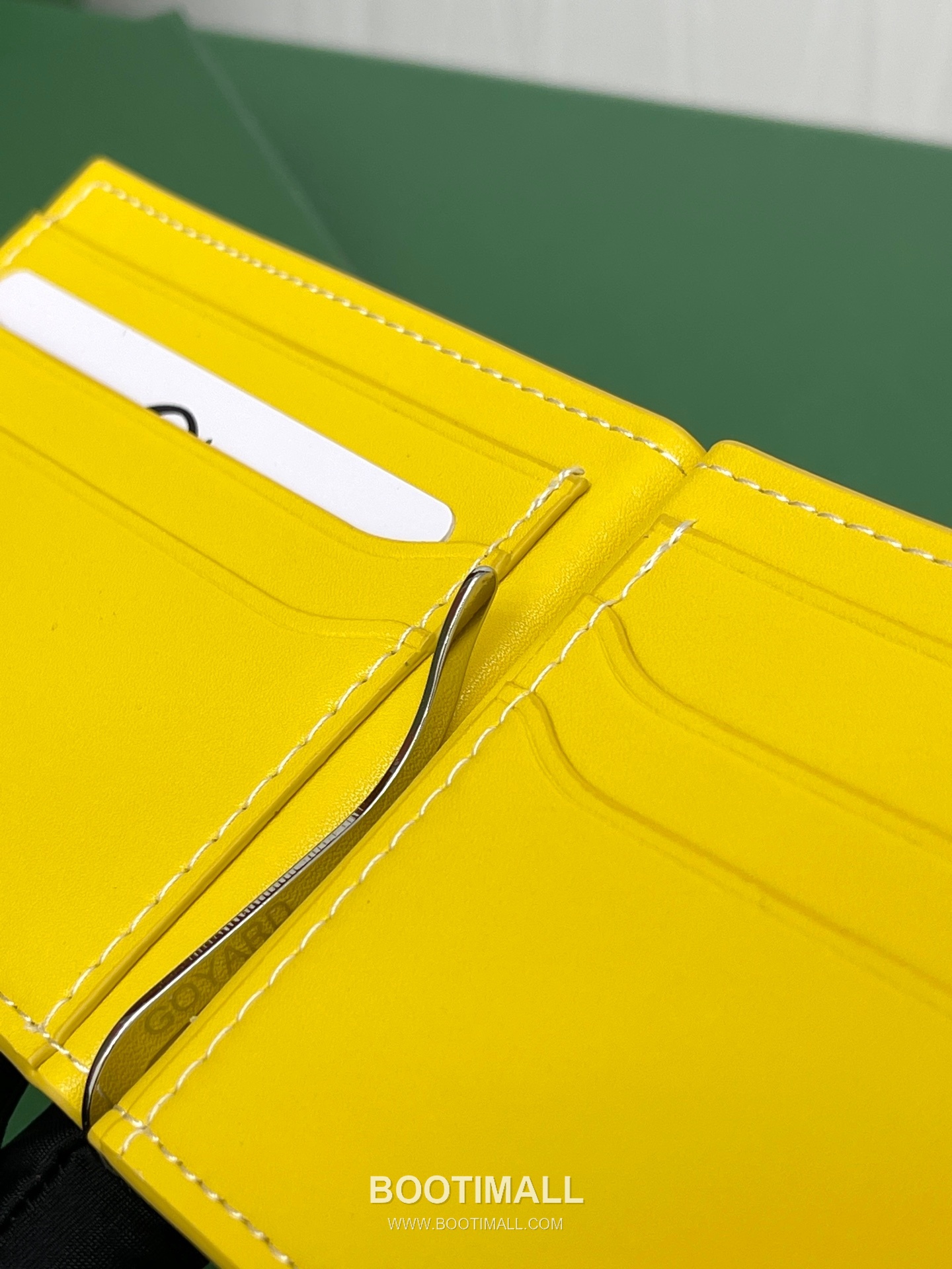 Goyard Saint-Thomas Goyardine Canvas Leather Bi-Fold Wallet with Money Clip 고야드 생토마 고야르딘 캔버스 레더 바이폴드 머니클립 지갑 G511 11cm 6