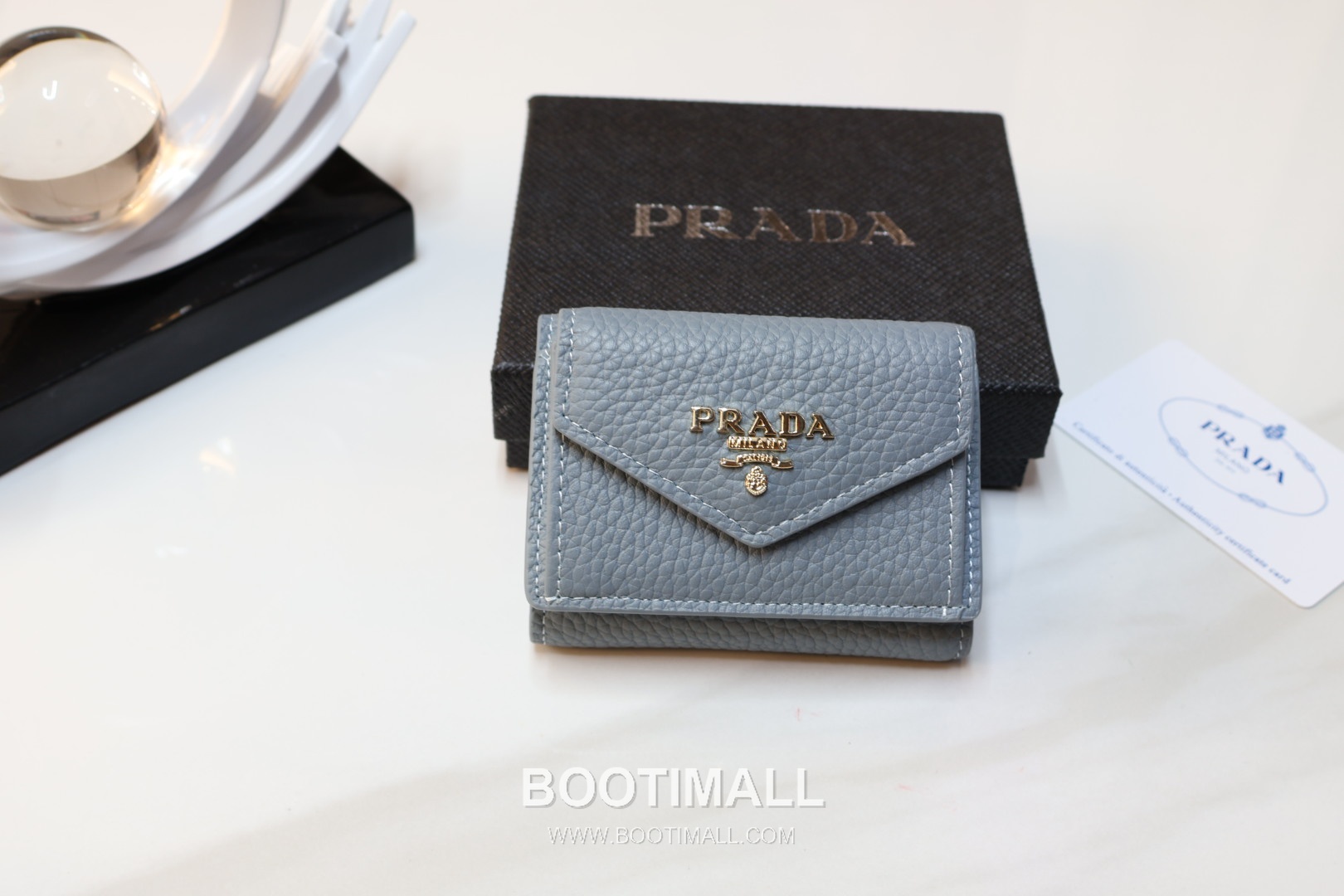 Prada Calfskin Leather Coin Wallet with Snap Closure 프라다 카프스킨 레더 코인 지갑 스냅클로저 2519 10.5cm 3