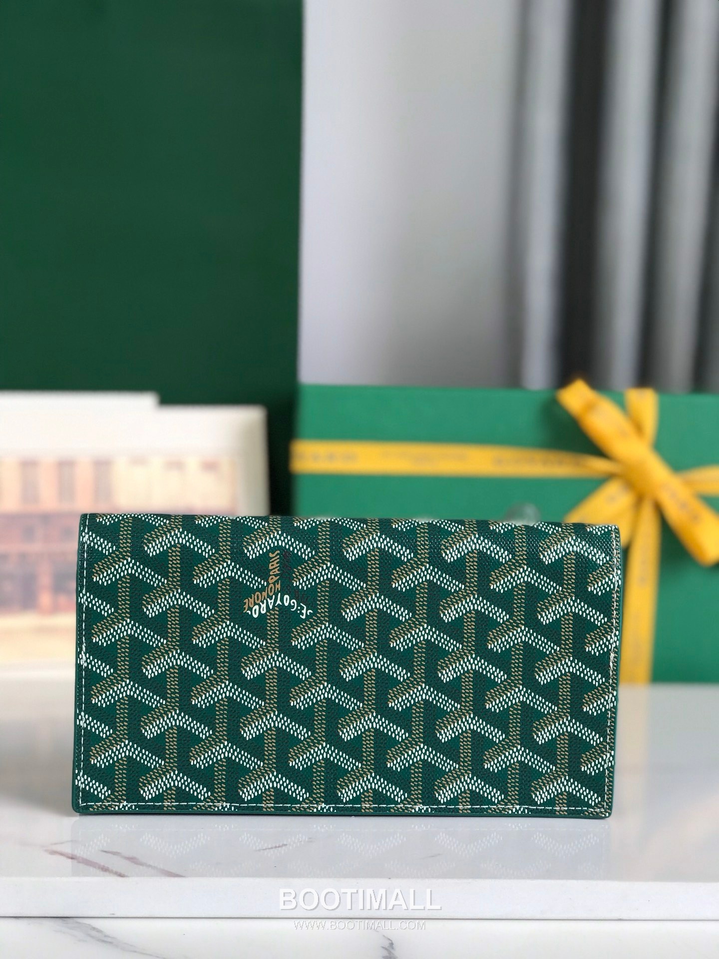 Goyard Richelieu Goyardine Canvas Calfskin Leather Bi-Fold Long Wallet with Snap Closure 고야드 리슐리외 고야르딘 캔버스 카프스킨 레더 바이폴드 롱월렛 스냅클로저 628 19cm 3