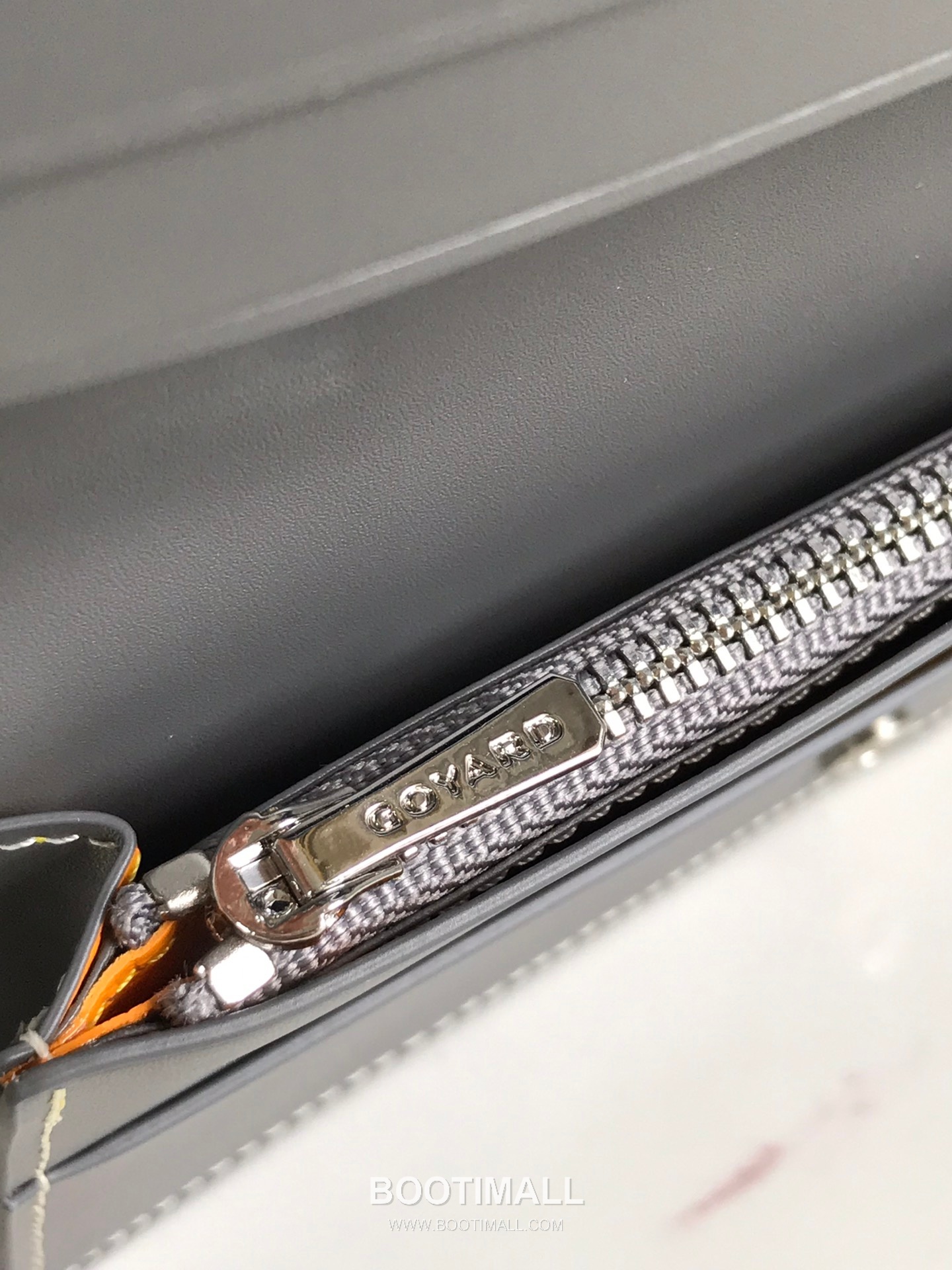 Goyard Richelieu Goyardine Canvas Calfskin Leather Bi-Fold Long Wallet with Snap Closure 고야드 리슐리외 고야르딘 캔버스 카프스킨 레더 바이폴드 롱월렛 스냅클로저 628 19cm 9