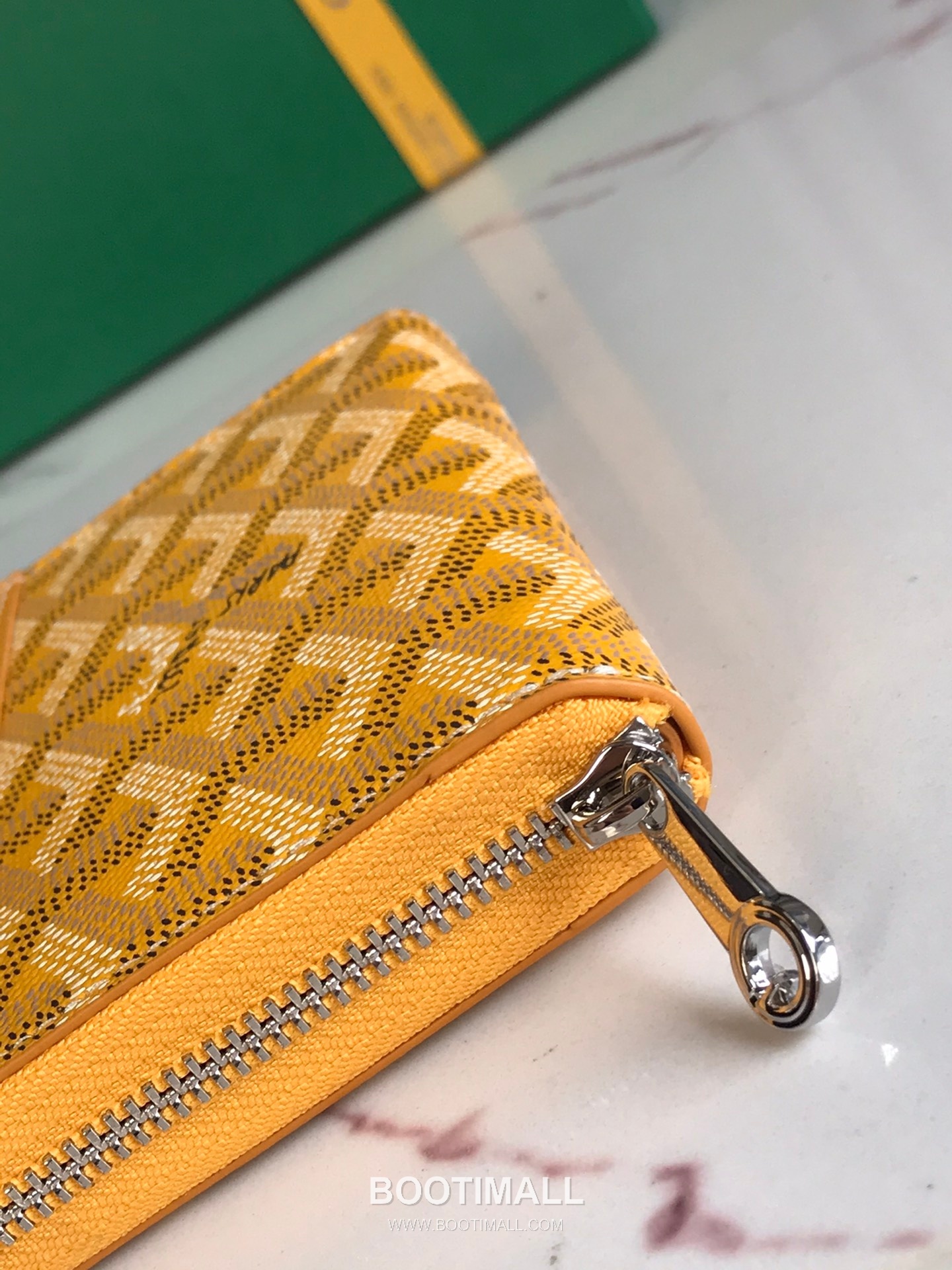 Goyard Matignon Mini Goyardine Canvas Zip Coin Wallet with Card Slots 고야드 마티뇽 미니 고야르딘 캔버스 집 코인 지갑 카드슬롯 020605 11.5cm 5