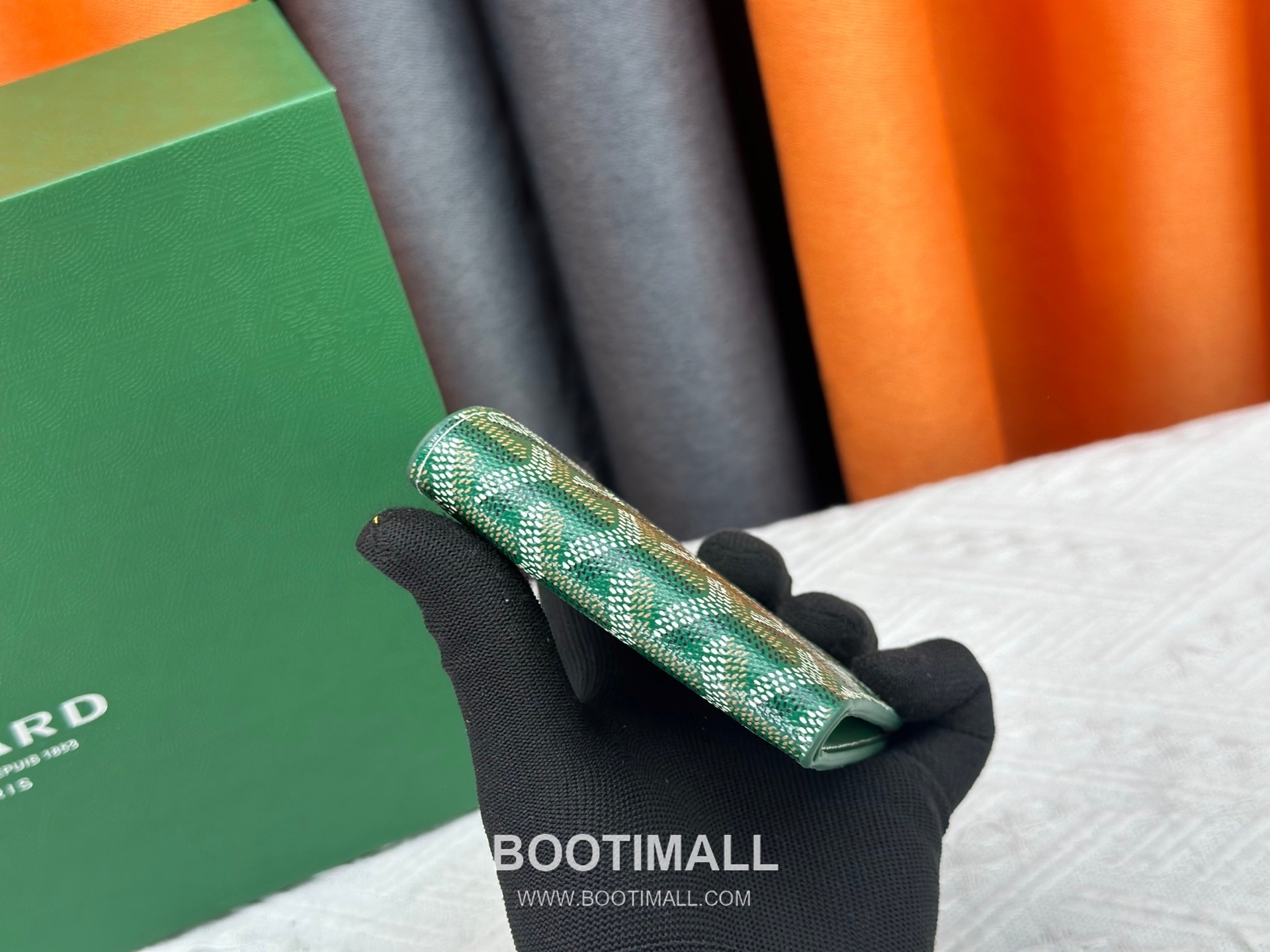 Goyard Goyardine Canvas Bi-Fold Wallet with 8 Card Slots 고야드 고야르딘 캔버스 바이폴드 카드지갑 G5126 11cm 5