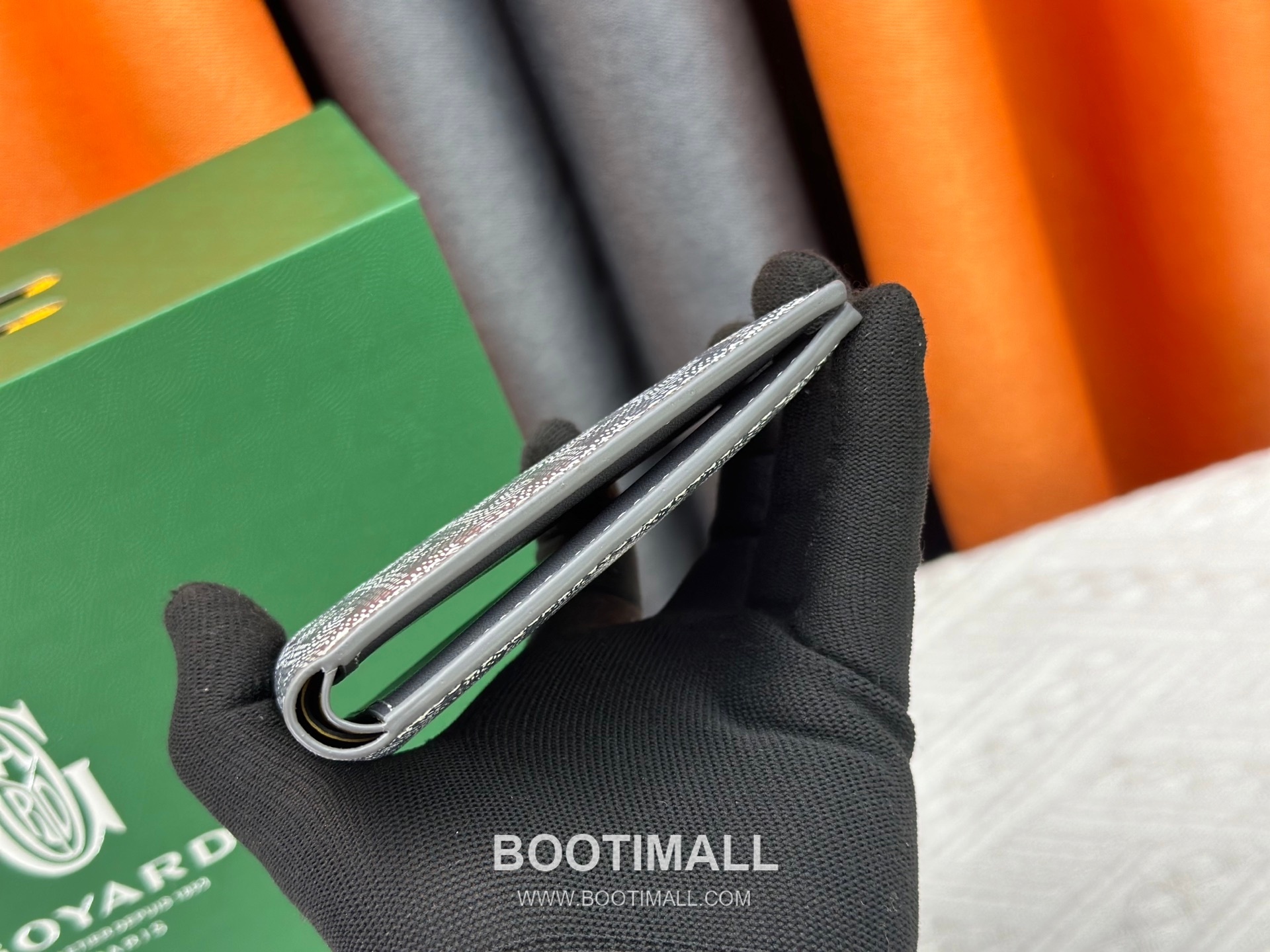 Goyard Goyardine Canvas Bi-Fold Wallet with 8 Card Slots 고야드 고야르딘 캔버스 바이폴드 카드지갑 G5126 11cm 6