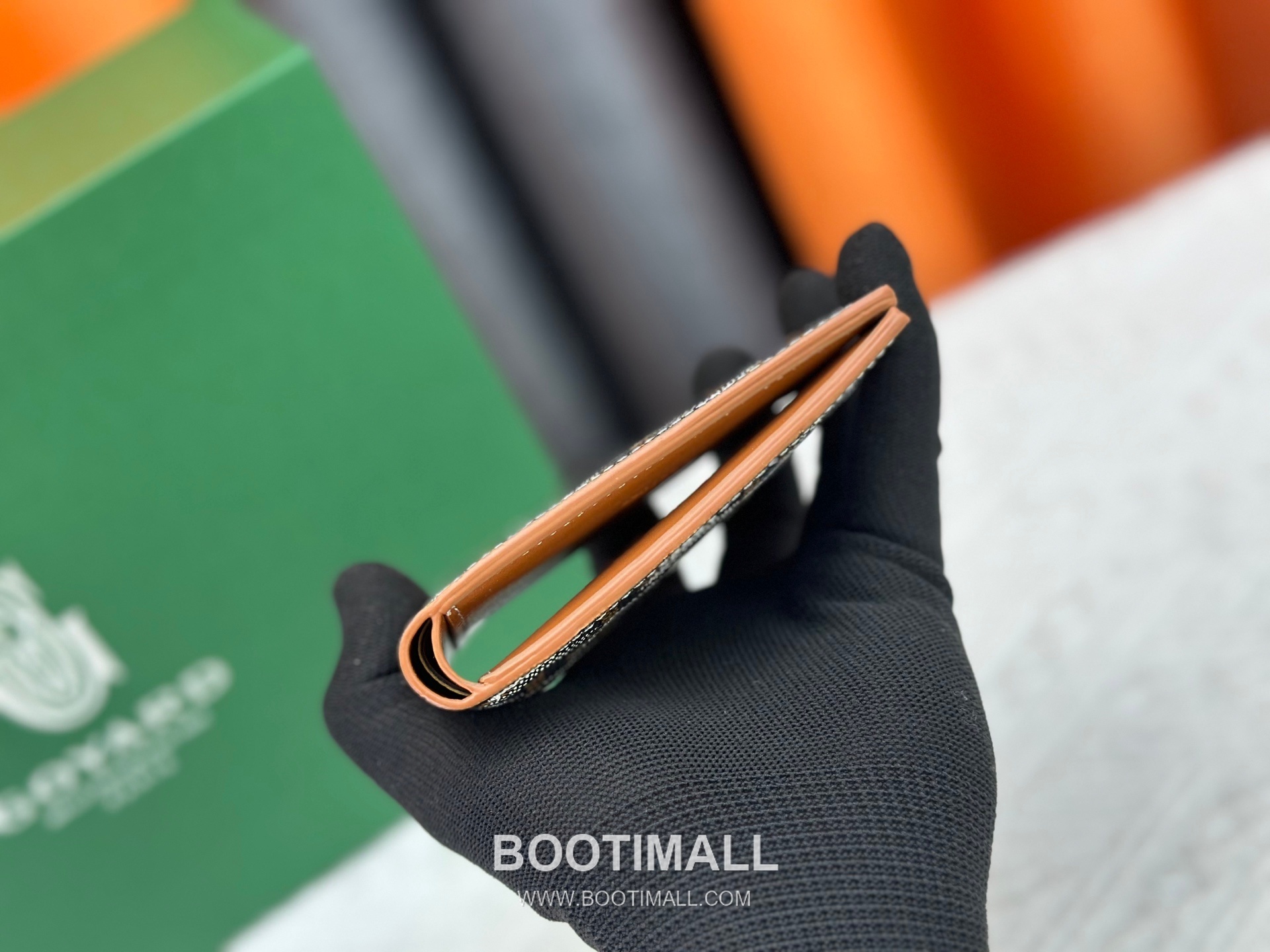 Goyard Goyardine Canvas Bi-Fold Wallet with 8 Card Slots 고야드 고야르딘 캔버스 바이폴드 카드지갑 G5126 11cm 6