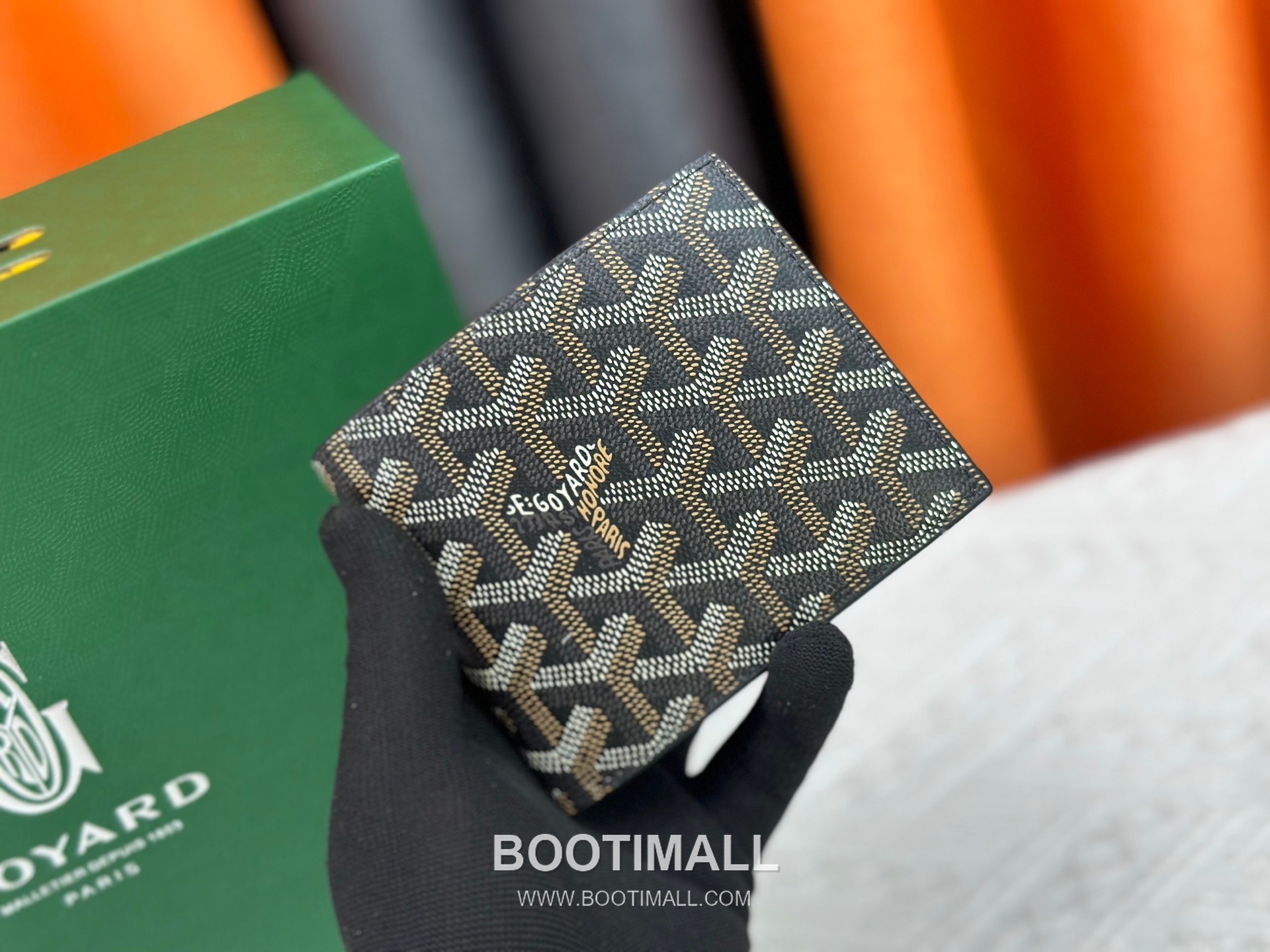 Goyard Goyardine Canvas Bi-Fold Wallet with 8 Card Slots 고야드 고야르딘 캔버스 바이폴드 카드지갑 G5126 11cm 1
