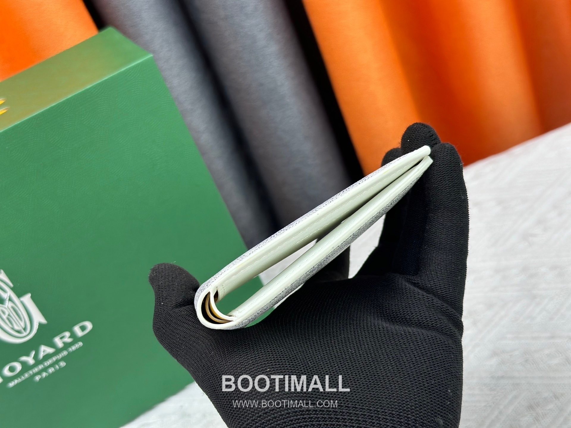 Goyard Goyardine Canvas Bi-Fold Wallet with 8 Card Slots 고야드 고야르딘 캔버스 바이폴드 카드지갑 G5126 11cm 6