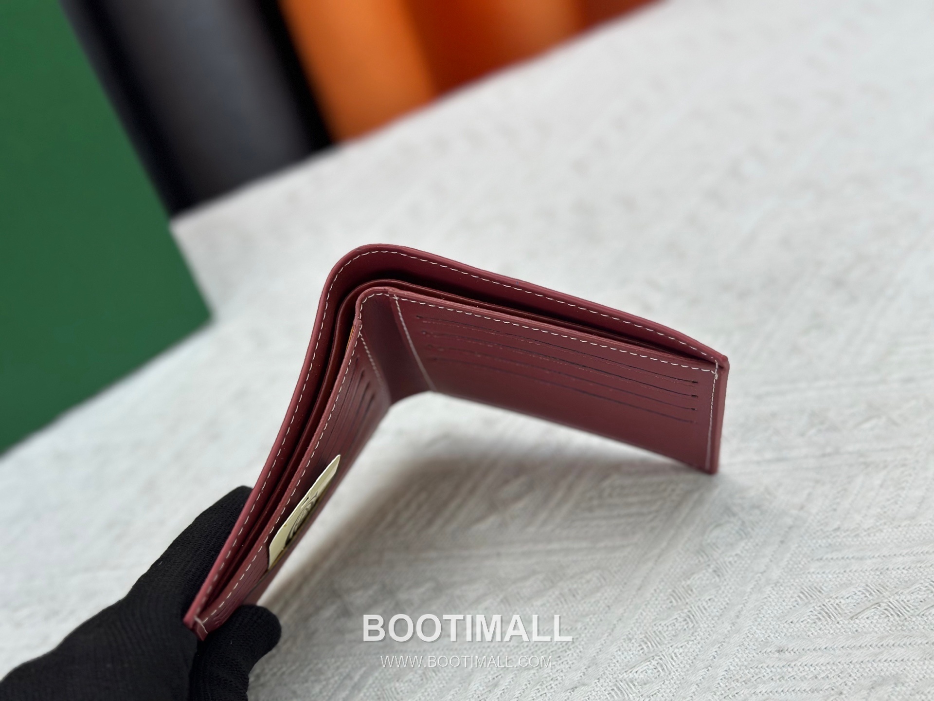 Goyard Goyardine Canvas Bi-Fold Wallet with 8 Card Slots 고야드 고야르딘 캔버스 바이폴드 카드지갑 G5126 11cm 8