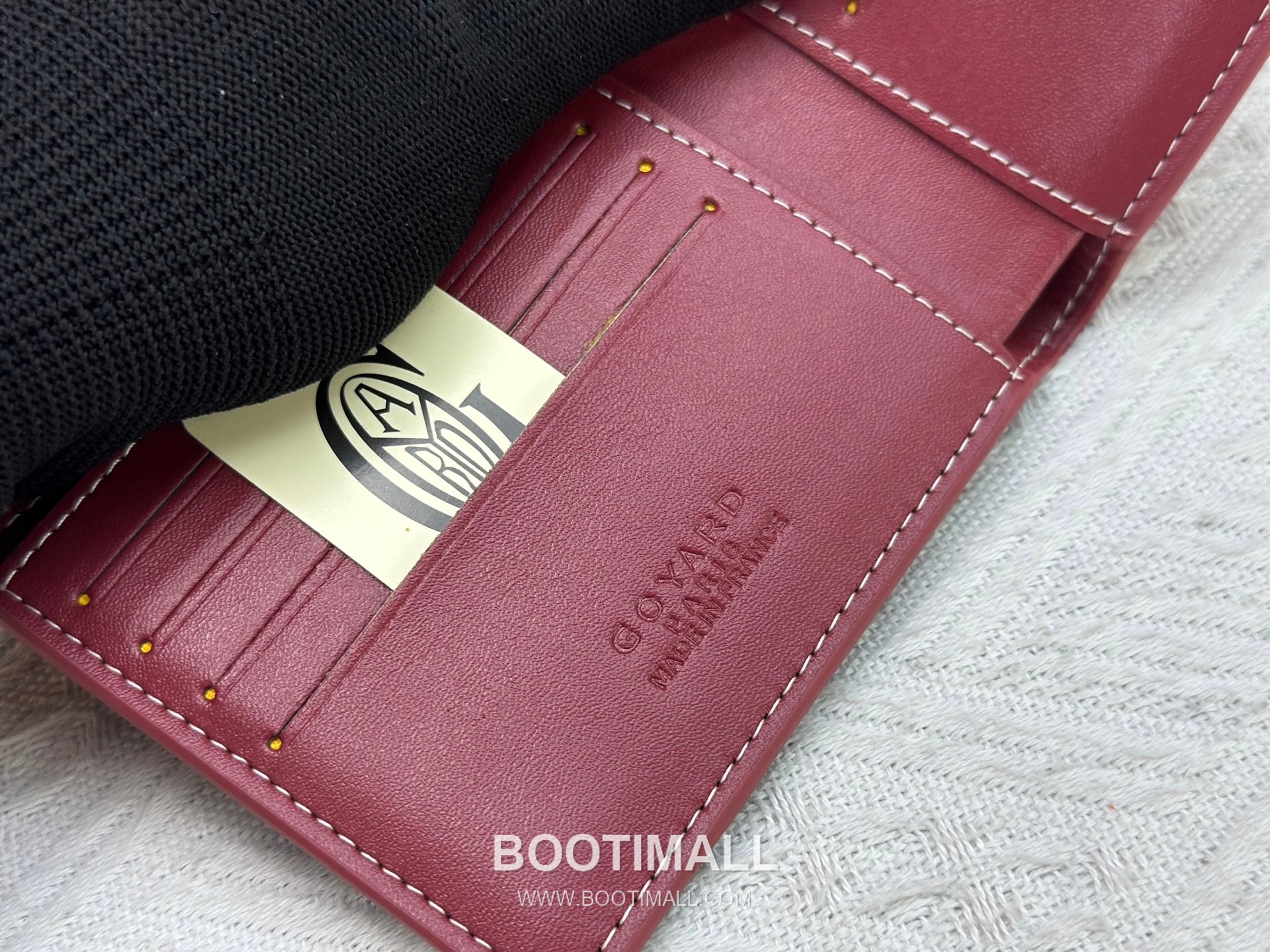 Goyard Goyardine Canvas Bi-Fold Wallet with 8 Card Slots 고야드 고야르딘 캔버스 바이폴드 카드지갑 G5126 11cm 9