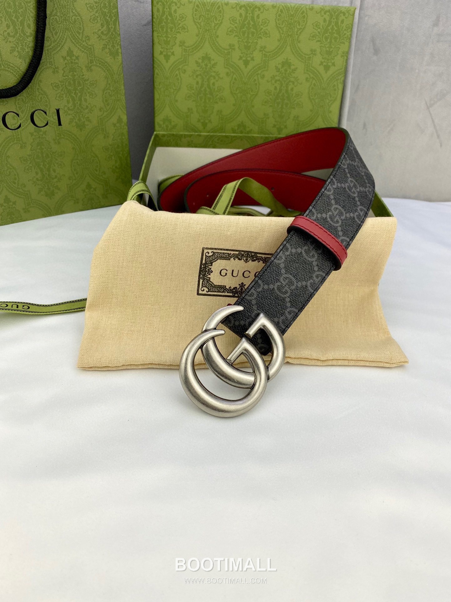Gucci GG Marmont Monogram Canvas Reversible Belt with Double G Buckle Gold-Plated 구찌 GG 마몬트 모노그램 캔버스 리버서블 벨트 더블G 버클 황동 베이스 금도금 3.8cm 3