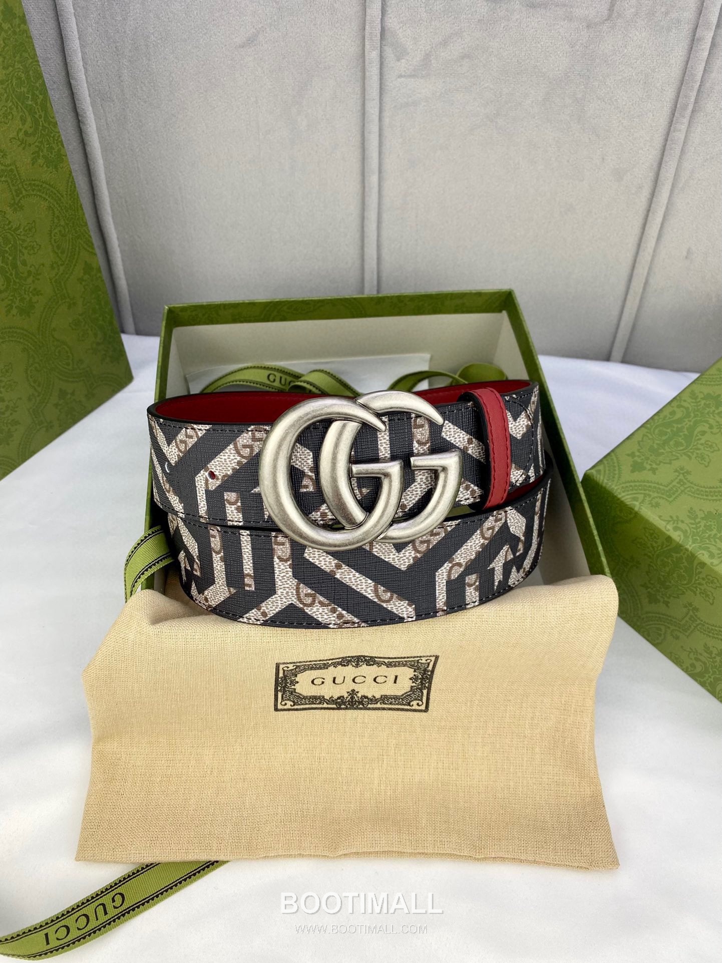 Gucci GG Marmont Monogram Canvas Reversible Belt with Double G Buckle Gold-Plated 구찌 GG 마몬트 모노그램 캔버스 리버서블 벨트 더블G 버클 황동 베이스 금도금 3.8cm 9