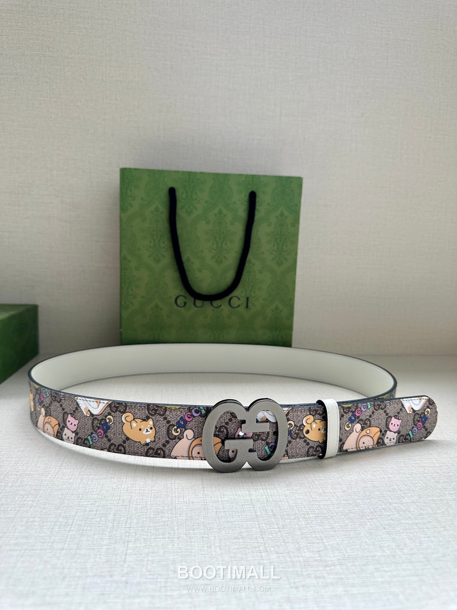 Gucci GG Marmont GG Supreme Canvas Reversible Belt with Double G Buckle Gold-Plated 구찌 GG 마몬트 GG 슈프림 캔버스 리버서블 벨트 더블G 버클 황동 베이스 금도금 3.8cm 4