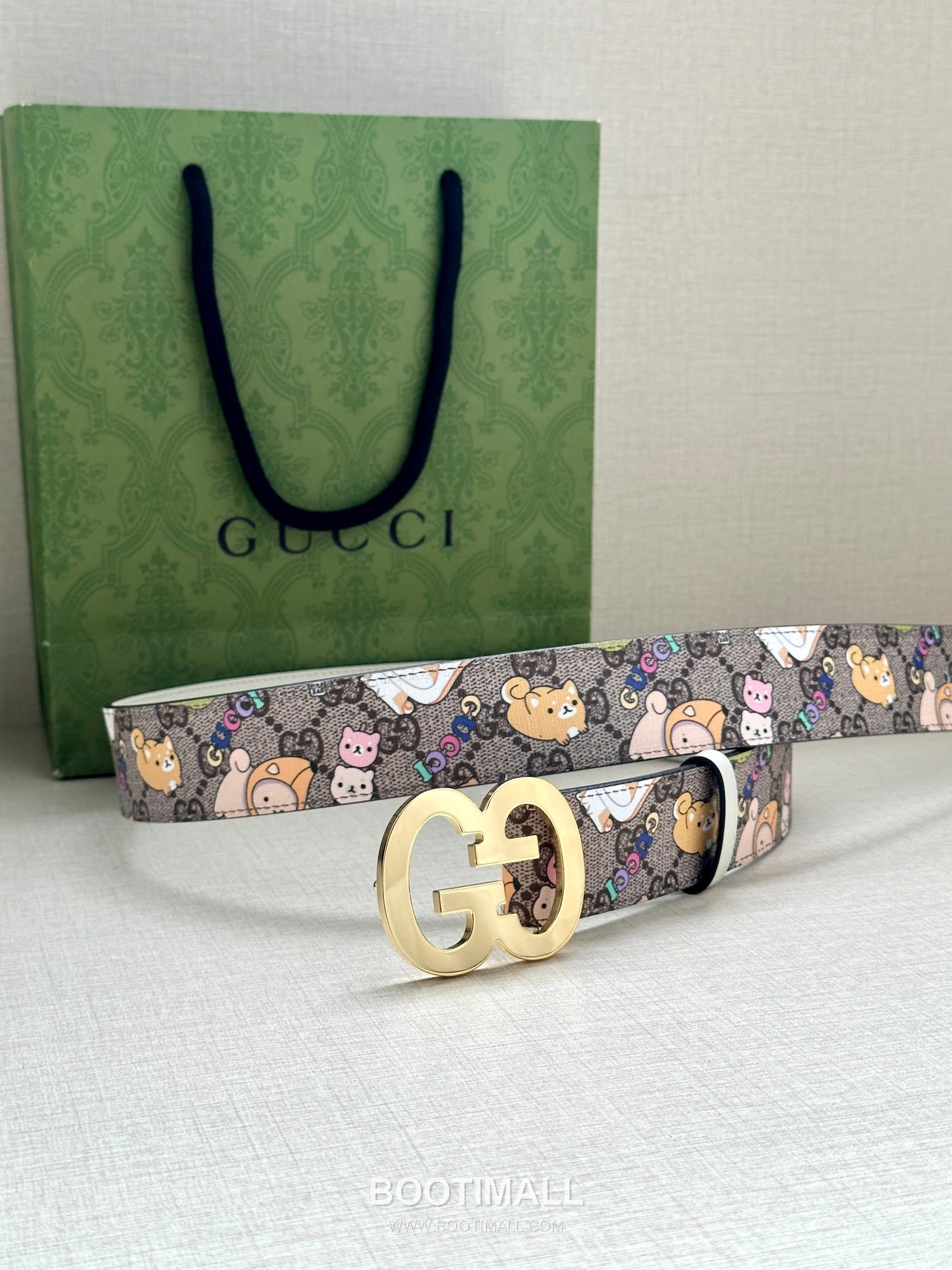Gucci GG Marmont GG Supreme Canvas Reversible Belt with Double G Buckle Gold-Plated 구찌 GG 마몬트 GG 슈프림 캔버스 리버서블 벨트 더블G 버클 황동 베이스 금도금 3.8cm 6