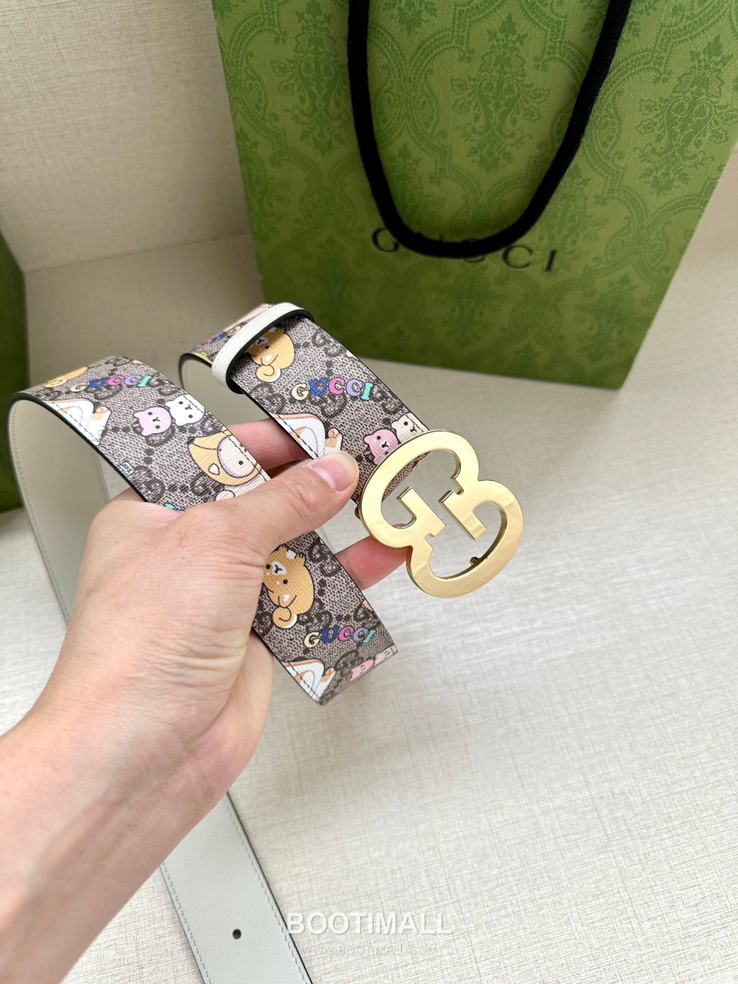 Gucci GG Marmont GG Supreme Canvas Reversible Belt with Double G Buckle Gold-Plated 구찌 GG 마몬트 GG 슈프림 캔버스 리버서블 벨트 더블G 버클 황동 베이스 금도금 3.8cm 7