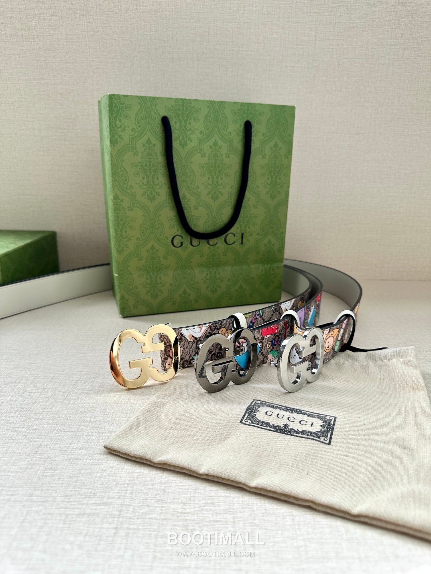 Gucci GG Marmont GG Supreme Canvas Reversible Belt with Double G Buckle Gold-Plated 구찌 GG 마몬트 GG 슈프림 캔버스 리버서블 벨트 더블G 버클 황동 베이스 금도금 3.8cm 9