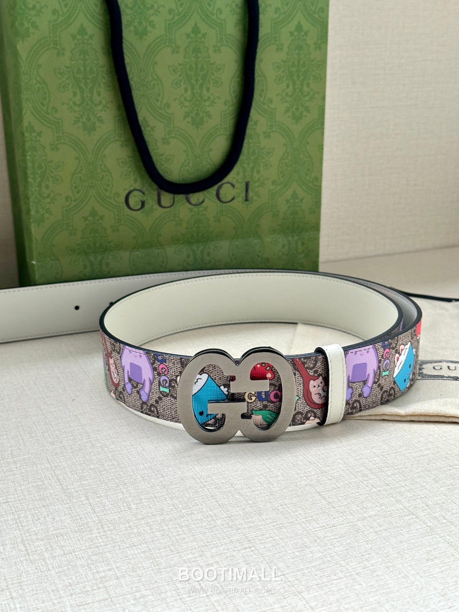 Gucci GG Marmont GG Supreme Canvas Reversible Belt with Double G Buckle Gold-Plated 구찌 GG 마몬트 GG 슈프림 캔버스 리버서블 벨트 더블G 버클 황동 베이스 금도금 3.8cm 2