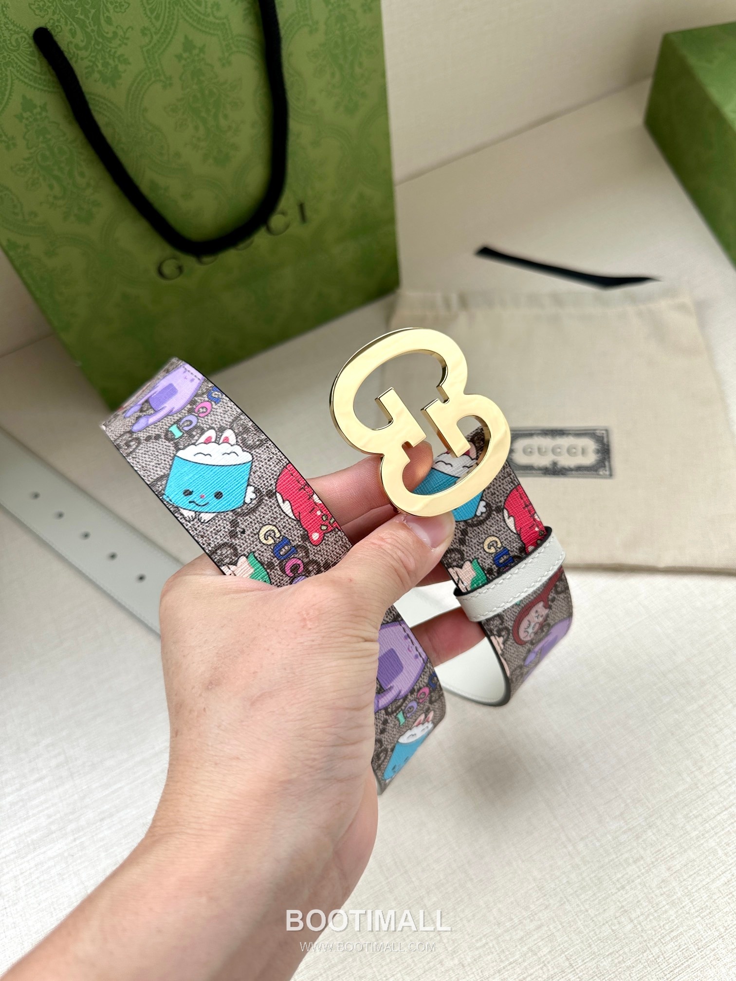 Gucci GG Marmont GG Supreme Canvas Reversible Belt with Double G Buckle Gold-Plated 구찌 GG 마몬트 GG 슈프림 캔버스 리버서블 벨트 더블G 버클 황동 베이스 금도금 3.8cm 4