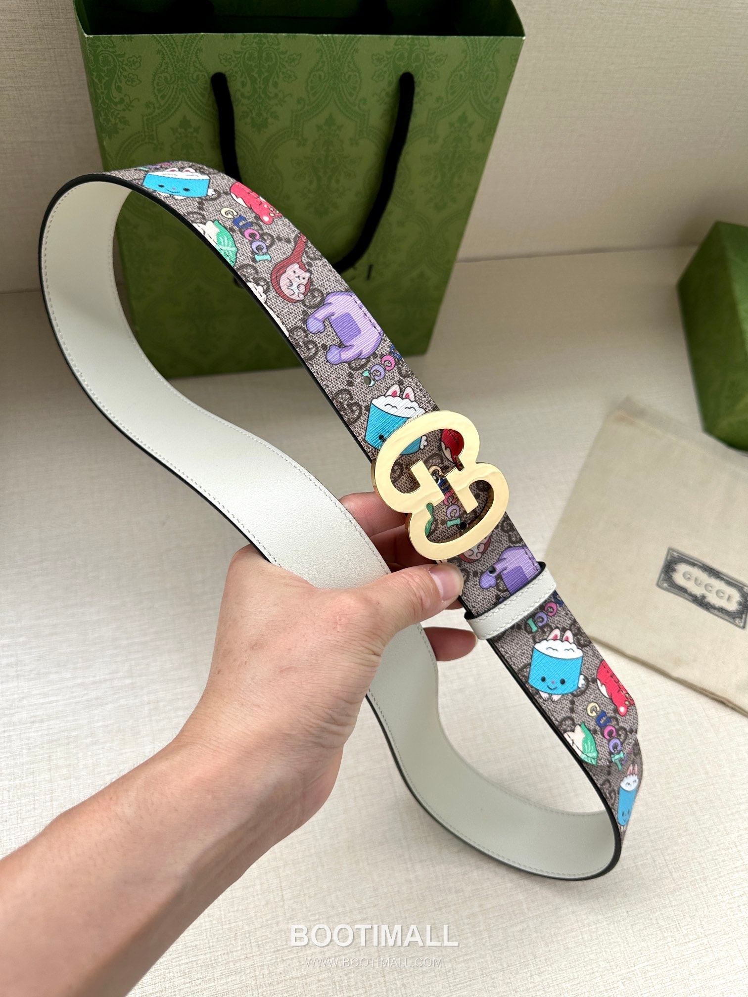 Gucci GG Marmont GG Supreme Canvas Reversible Belt with Double G Buckle Gold-Plated 구찌 GG 마몬트 GG 슈프림 캔버스 리버서블 벨트 더블G 버클 황동 베이스 금도금 3.8cm 6