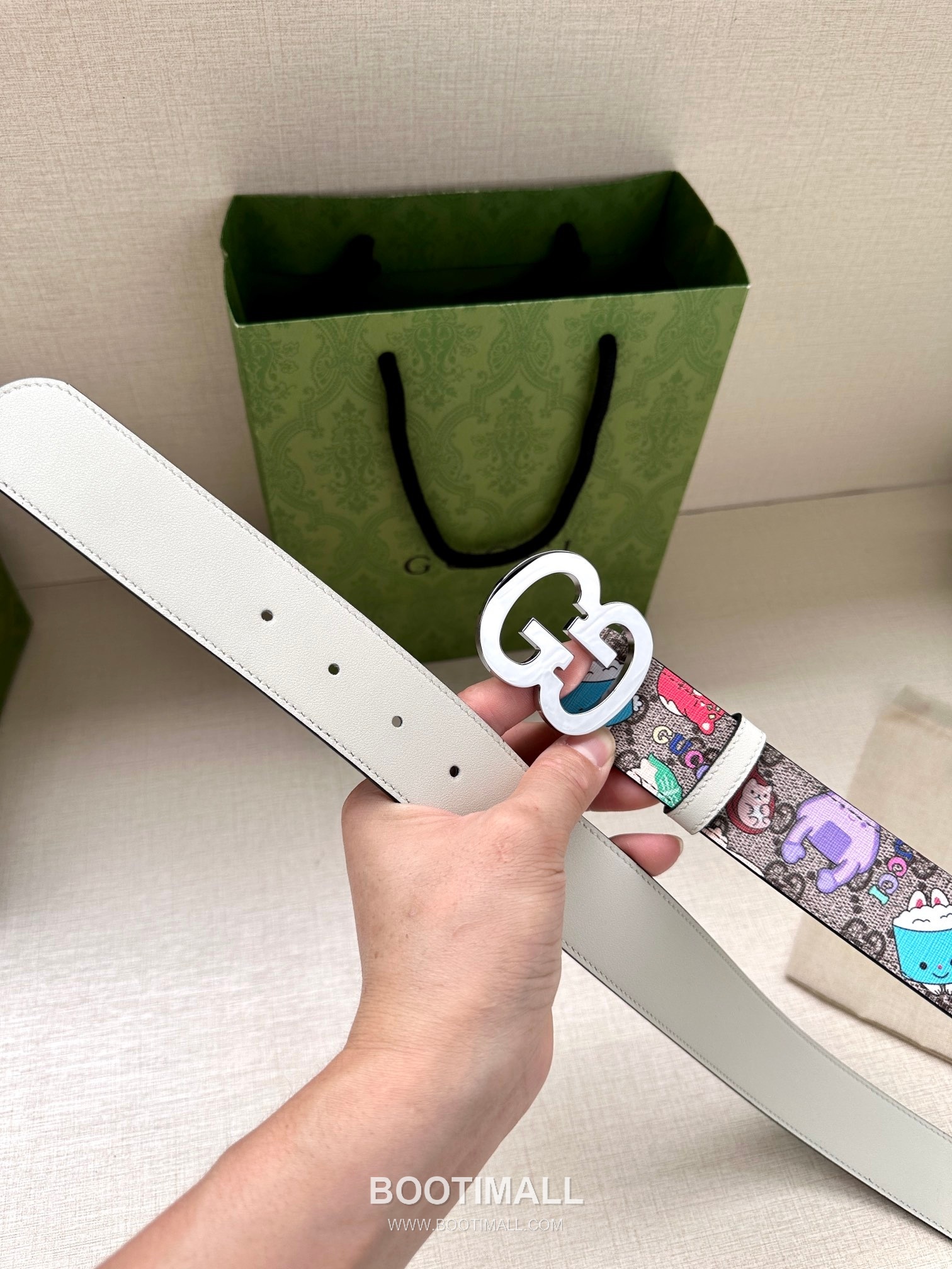 Gucci GG Marmont GG Supreme Canvas Reversible Belt with Double G Buckle Gold-Plated 구찌 GG 마몬트 GG 슈프림 캔버스 리버서블 벨트 더블G 버클 황동 베이스 금도금 3.8cm 7