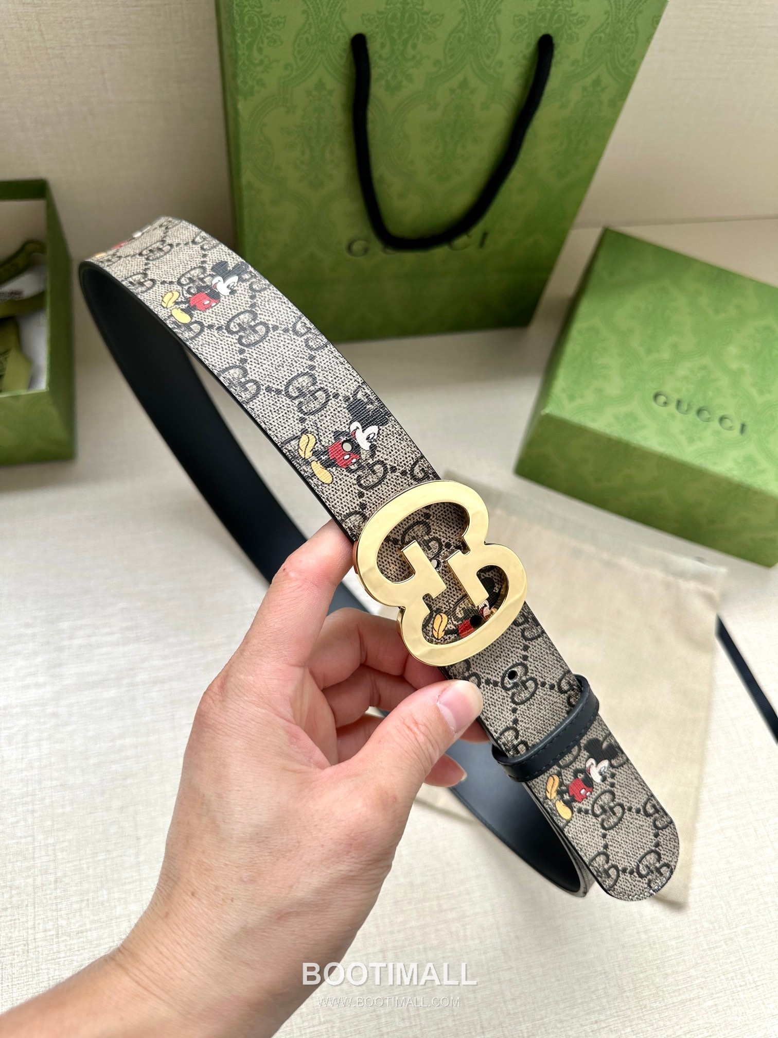 Gucci GG Marmont GG Supreme Canvas Reversible Belt with Double G Buckle Gold-Plated 구찌 GG 마몬트 GG 슈프림 캔버스 리버서블 벨트 더블G 버클 황동 베이스 금도금 3.8cm 1
