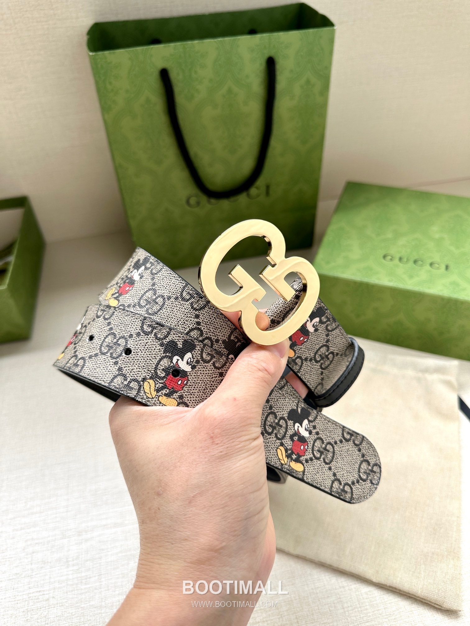 Gucci GG Marmont GG Supreme Canvas Reversible Belt with Double G Buckle Gold-Plated 구찌 GG 마몬트 GG 슈프림 캔버스 리버서블 벨트 더블G 버클 황동 베이스 금도금 3.8cm 2