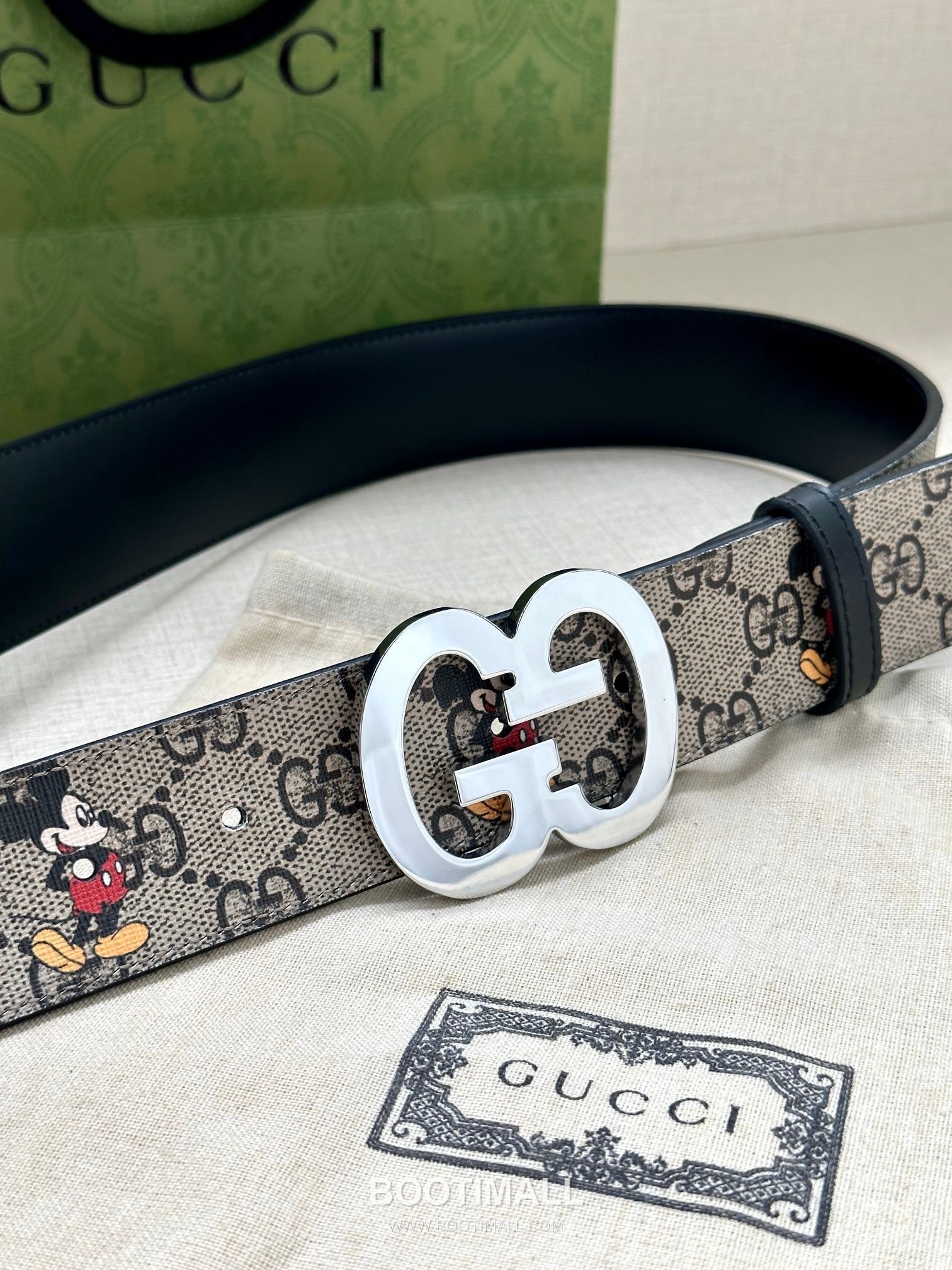 Gucci GG Marmont GG Supreme Canvas Reversible Belt with Double G Buckle Gold-Plated 구찌 GG 마몬트 GG 슈프림 캔버스 리버서블 벨트 더블G 버클 황동 베이스 금도금 3.8cm 6