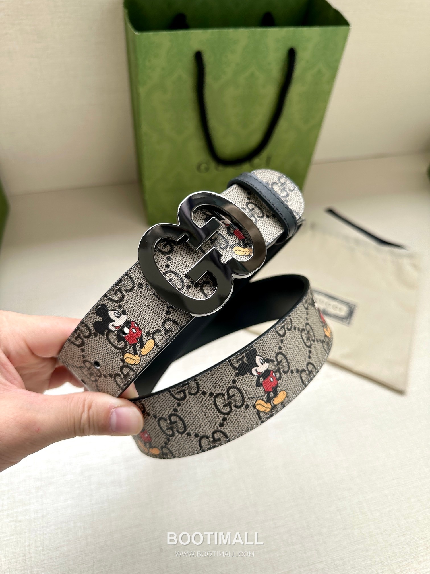 Gucci GG Marmont GG Supreme Canvas Reversible Belt with Double G Buckle Gold-Plated 구찌 GG 마몬트 GG 슈프림 캔버스 리버서블 벨트 더블G 버클 황동 베이스 금도금 3.8cm 9