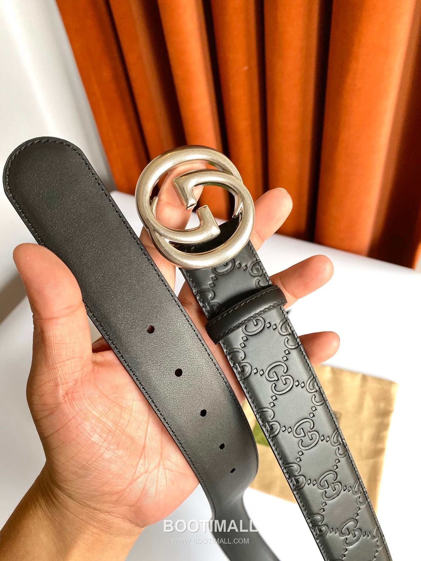 Gucci Signature Calfskin Embossed Leather Belt with GG Buckle Gold-Plated 구찌 시그니처 카프스킨 엠보싱 레더 벨트 GG 버클 황동 베이스 금도금 3.8cm 3