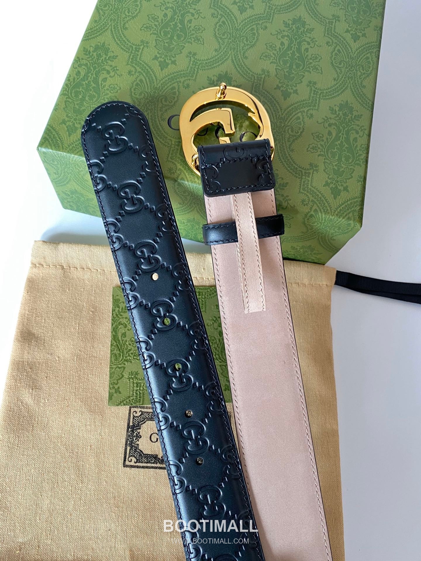 Gucci Signature Calfskin Embossed Leather Belt with GG Buckle Gold-Plated 구찌 시그니처 카프스킨 엠보싱 레더 벨트 GG 버클 황동 베이스 금도금 3.8cm 5