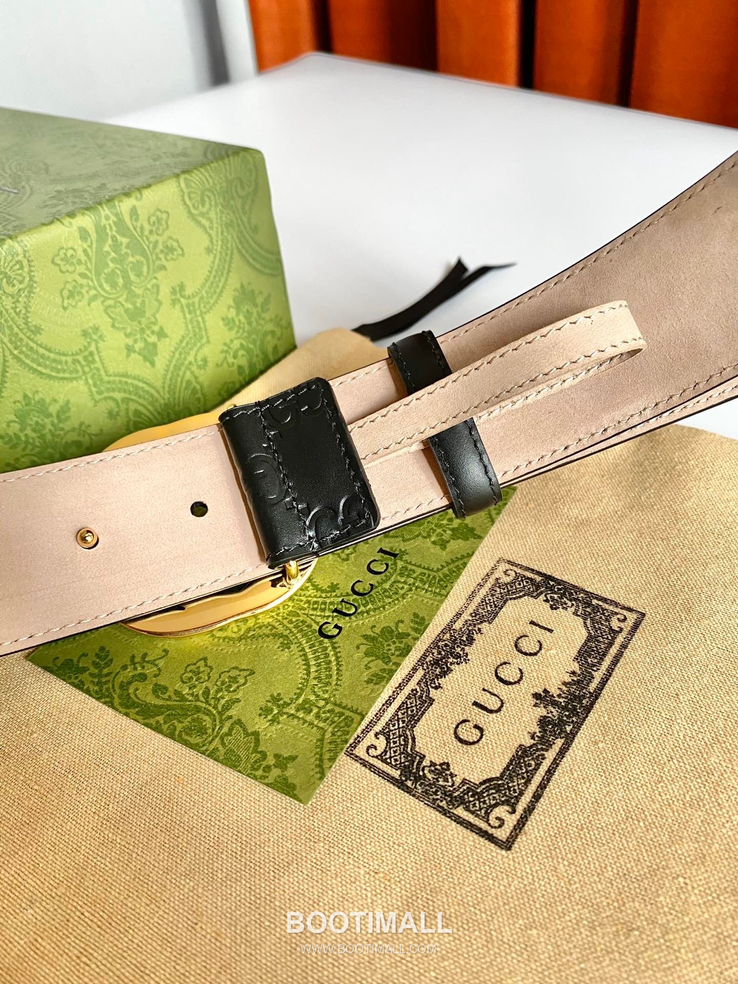 Gucci Signature Calfskin Embossed Leather Belt with GG Buckle Gold-Plated 구찌 시그니처 카프스킨 엠보싱 레더 벨트 GG 버클 황동 베이스 금도금 3.8cm 7