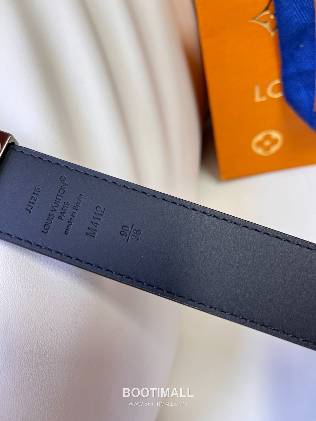 Louis Vuitton LV Monogram Canvas Reversible Belt with Pin Buckle Palladium 구찌가 아닌 루이비통 LV 모노그램 캔버스 리버서블 벨트 핀 버클 스테인리스 스틸 팔라듐 피니시 3.5cm 8