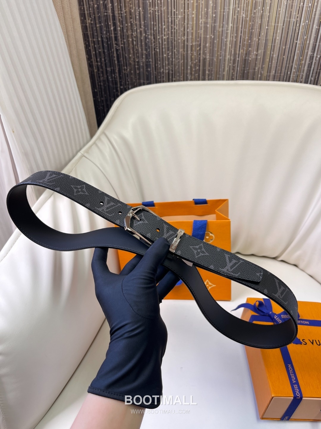 Louis Vuitton LV Monogram Canvas Reversible Belt with Pin Buckle Palladium 구찌가 아닌 루이비통 LV 모노그램 캔버스 리버서블 벨트 핀 버클 스테인리스 스틸 팔라듐 피니시 3.5cm 7